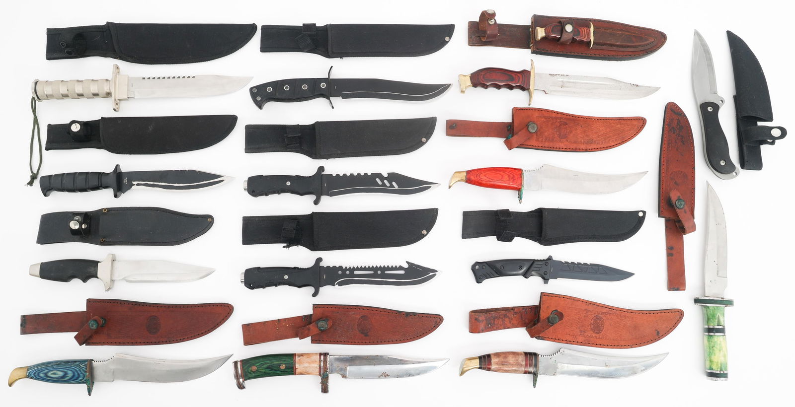 FIXED BLADE COMBAT & TACTICAL KNIVES (1 of 17)