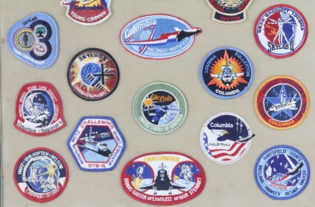 FRAMED NASA SHUTTLE PATCH AND SIGNATURE LOT - 4