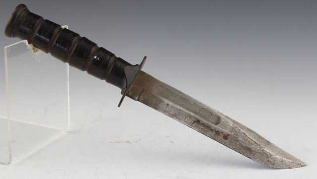ORIGINAL WWII USMC KA - BAR KNIFE AND SHEATH - 2