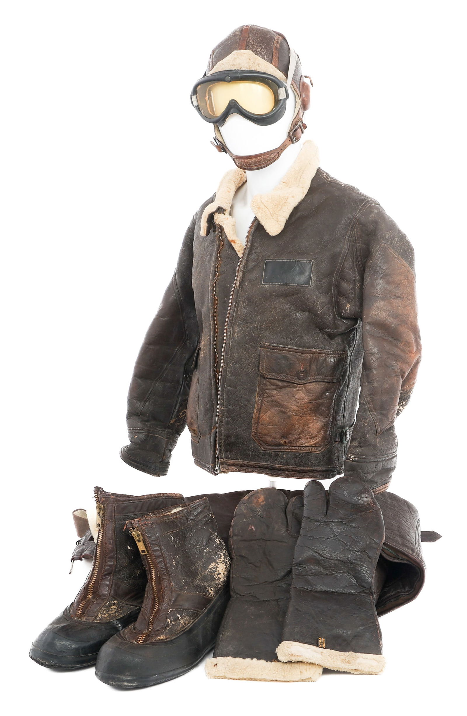 WWII USN AVIATION AIRCREW LEATHER FLYING UNIFORM (1 of 20)