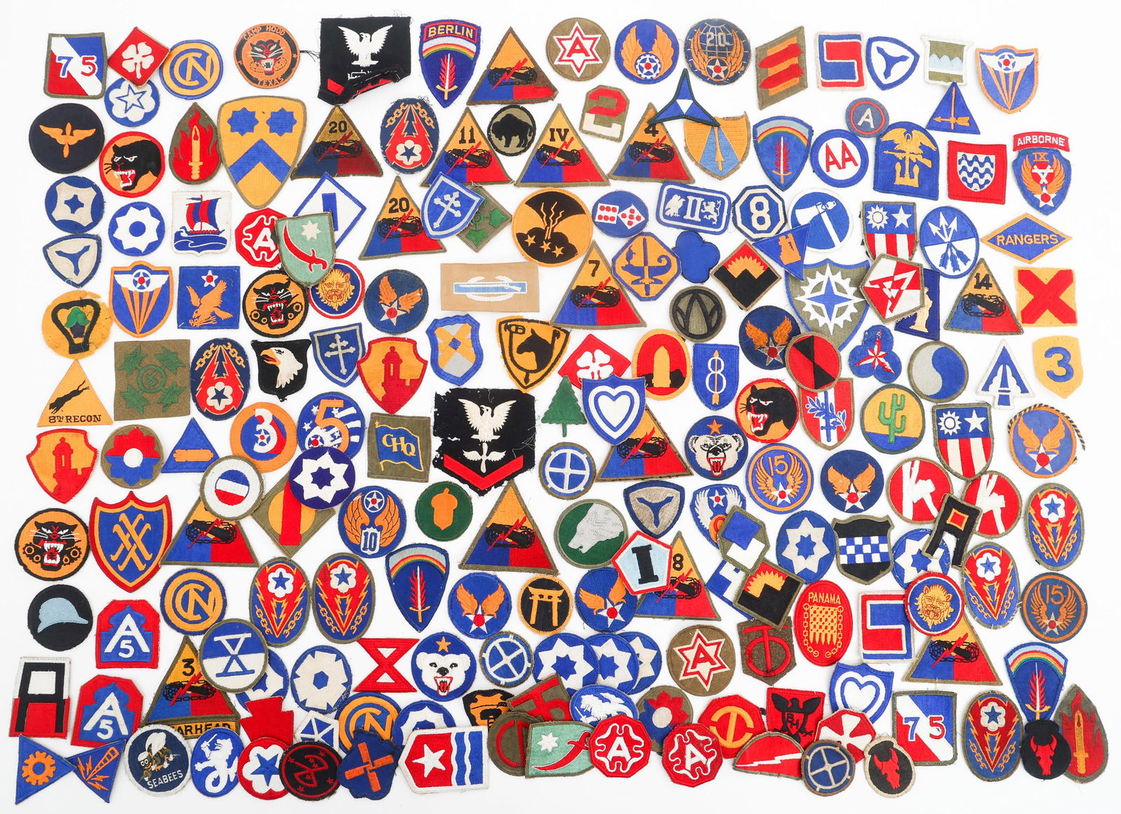 WWII US ARMED FORCES SHOULDER PATCHES: WWII US ARMED FORCES SHOULDER PATCHES WWII US Armed Forces Patches. Includes CIB, 5th Army, 6th Army, 8th Army, 9th Infantry Division, 29th Infantry Division, 34th Infantry Division, 101st Airborne an
