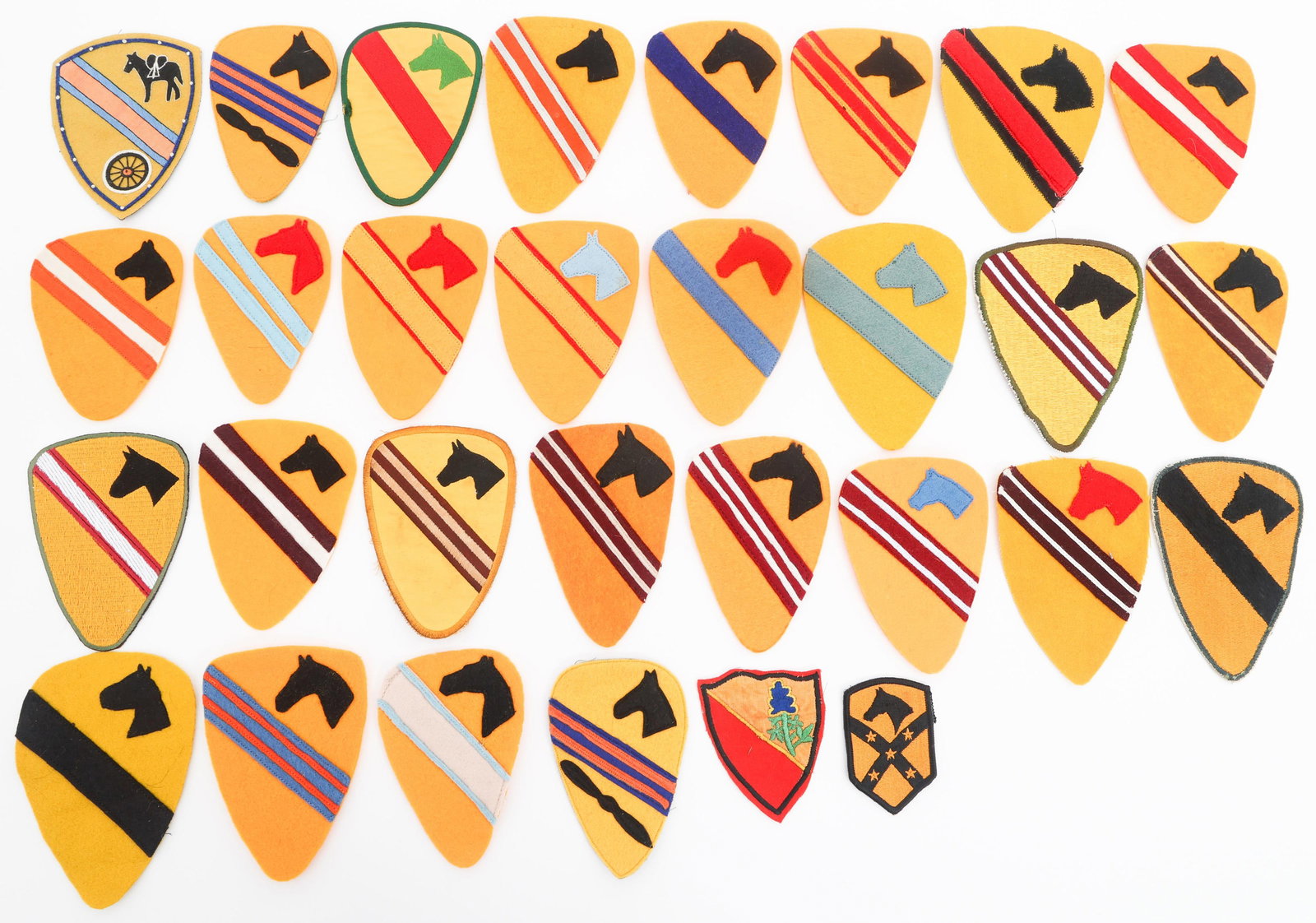 COLD WAR US ARMY 1st CAVALRY PATCHES: COLD WAR US ARMY 1st CAVALRY PATCHES Cold War US Army 1st Cavalry Patches. Full embroidery and machine embroidery on felt construction. Various units.