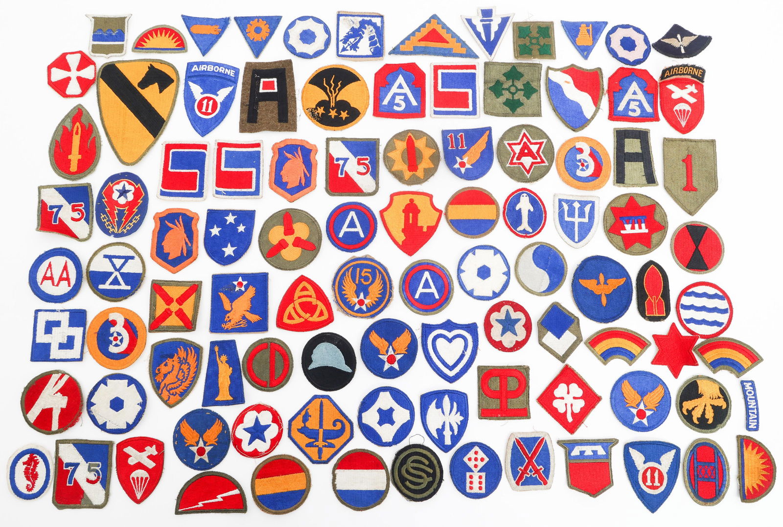 WWII - COLD WAR US ARMY UNIT PATCHES: WWII - COLD WAR US ARMY UNIT PATCHES WWII - Cold War US Army Unit Patches. 1st Infantry Division, 30th Infantry Division, 41st Infantry Division, 1st Cavalry, 1st Army, 5th Army, 6th Army, 17th