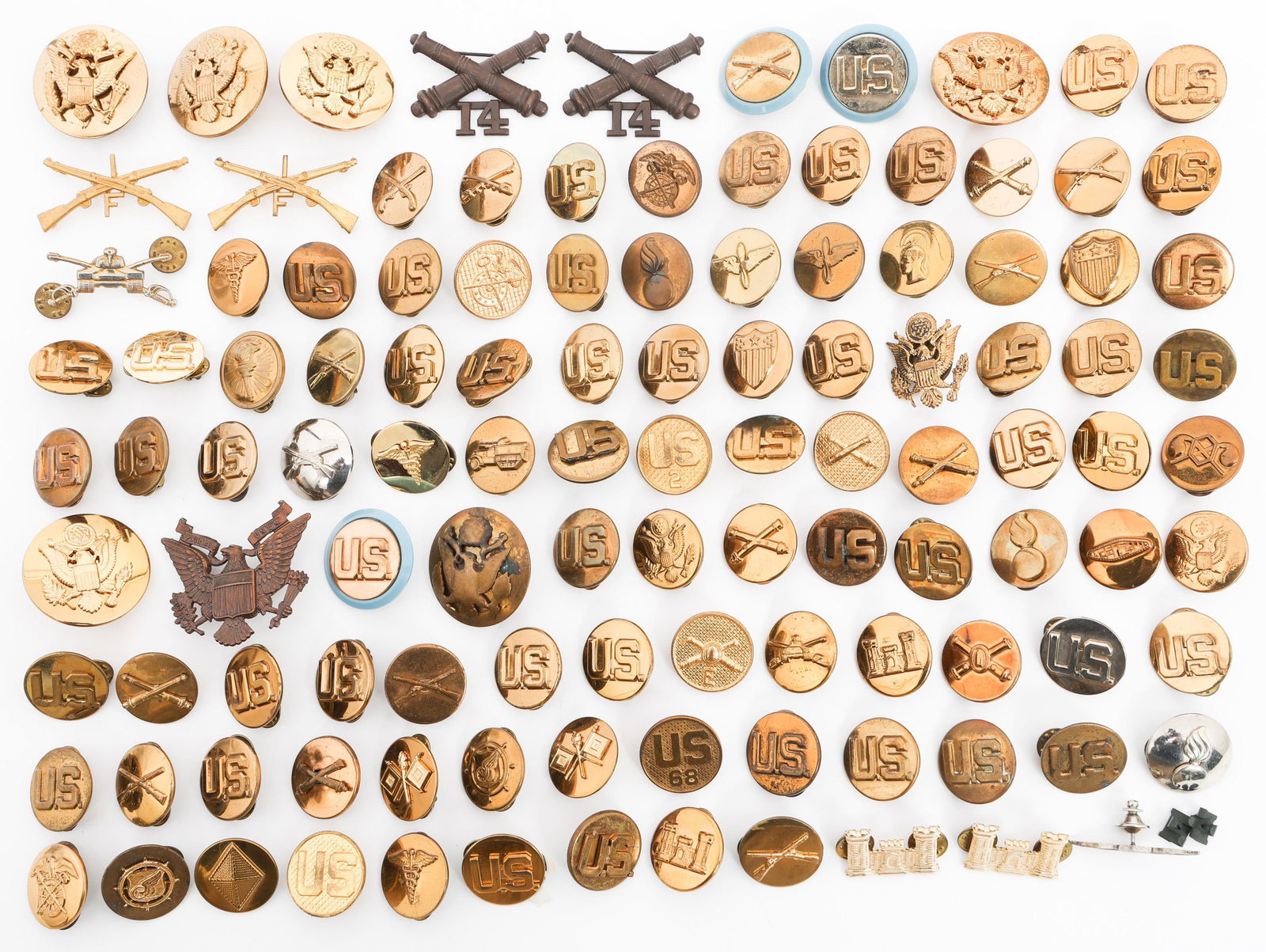 WWI - COLD WAR US ARMY INFANTRY COLLAR INSIGNIA: WWI - COLD WAR US ARMY INFANTRY COLLAR INSIGNIA WWI - Cold War US Army Infantry Collar Insignia. Includes Armored Cavalry, Coastal Artillery, Infantry, Medical Corps, Engineers, Tank Destroyer and mor