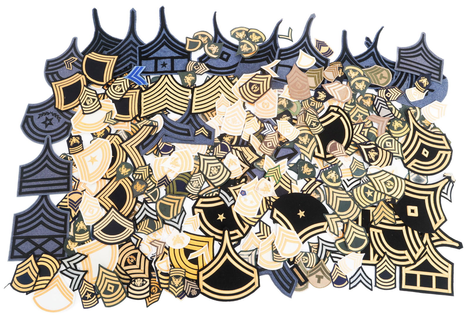 COLD WAR US ARMY ENLISTED RANK PATCHES: COLD WAR US ARMY ENLISTED RANK PATCHES Cold War - Current US Army Enlisted Rank Patches. Mix of singles and pairs.