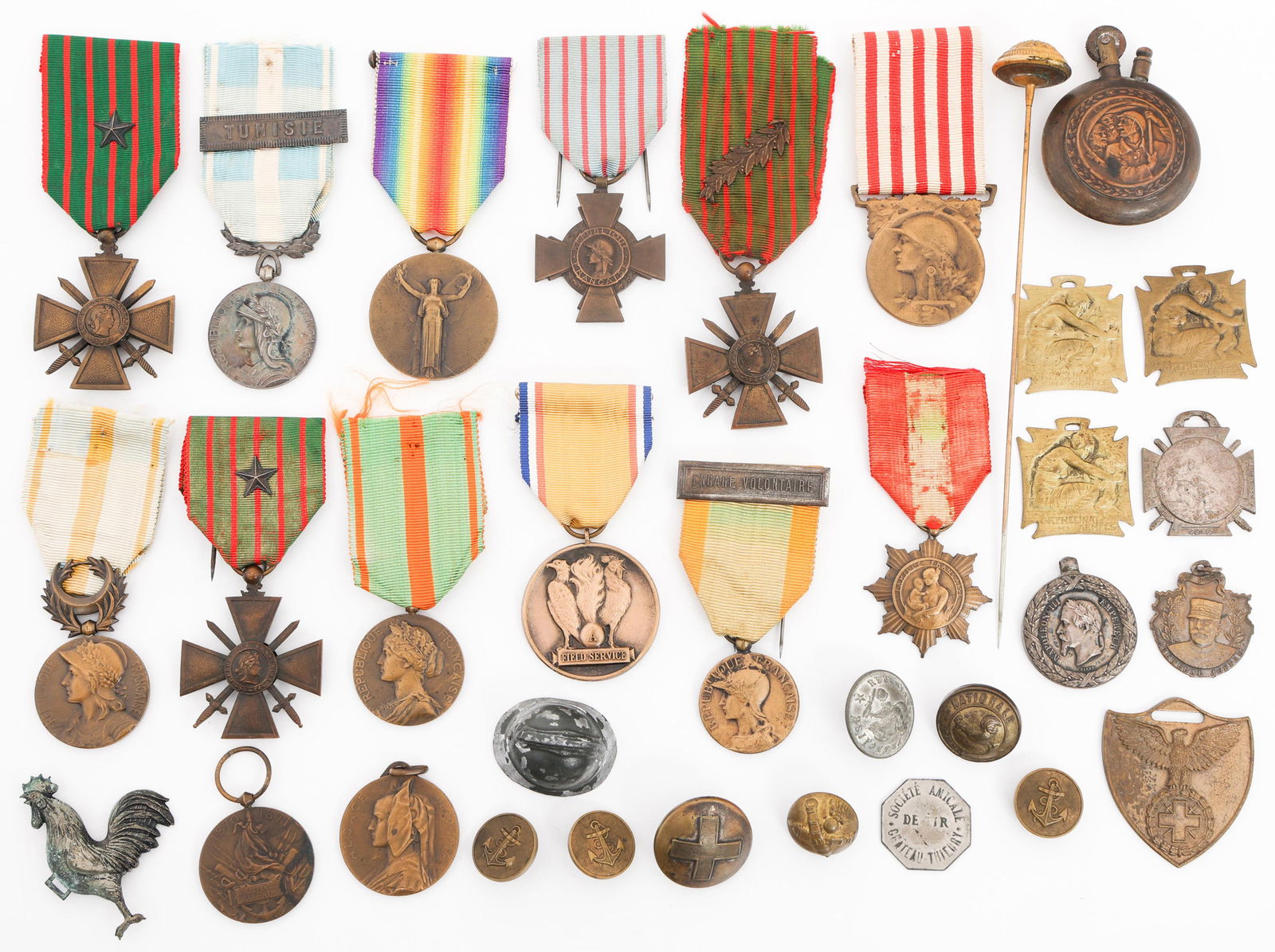 WWI FRENCH MILITARY MEDALS & INSIGNIA (1 of 19)