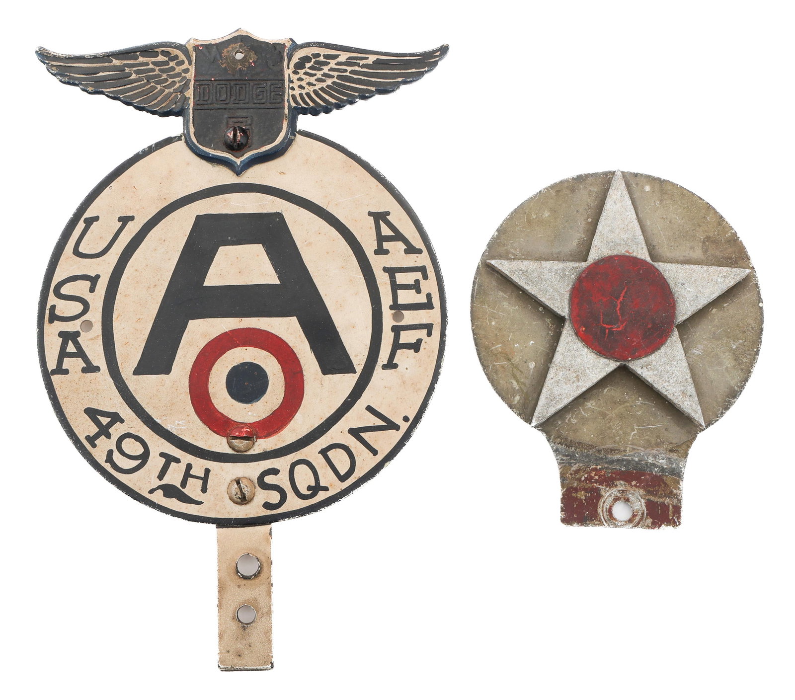 WWI - 1920 US AEF AUTOMOBILE LICENSE PLATE TOPPERS: WWI - 1920 US AEF AUTOMOBILE LICENSE PLATE TOPPERS WWI - 1920s US AEF Aero Squadron Automobile License Plate Toppers. (1) USA 49th Squadron AEF topper. (1) Red dot over white star roundel topper. Size