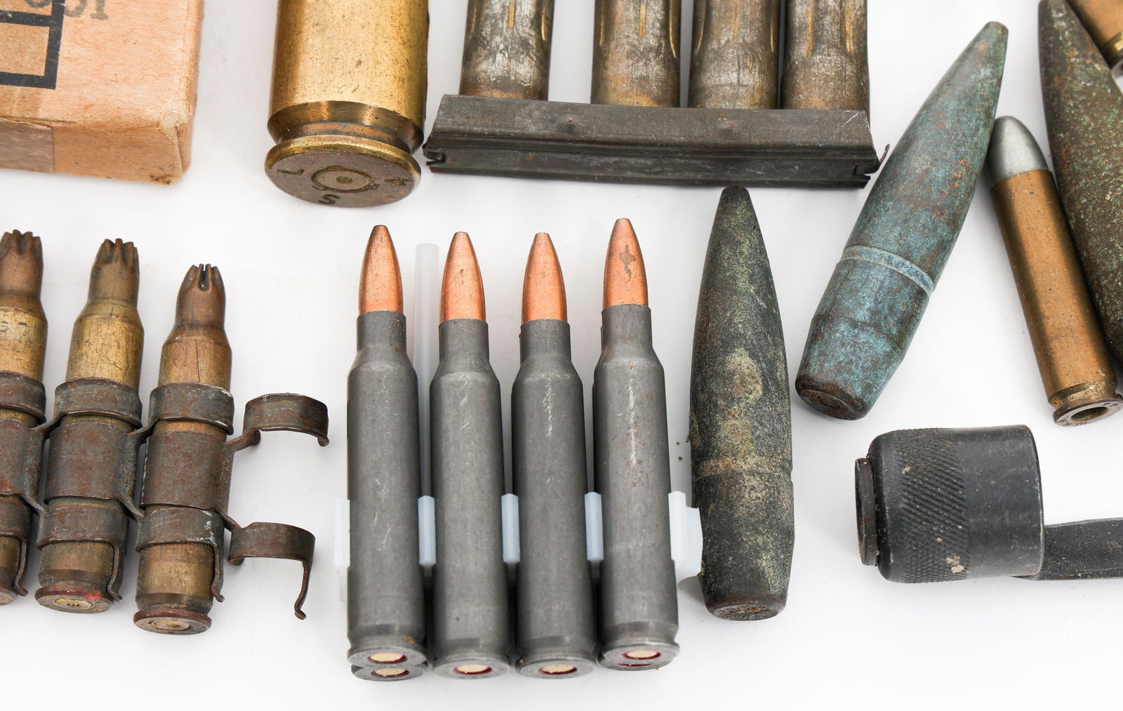 US ARMED FORCES AMMUNITION - 11