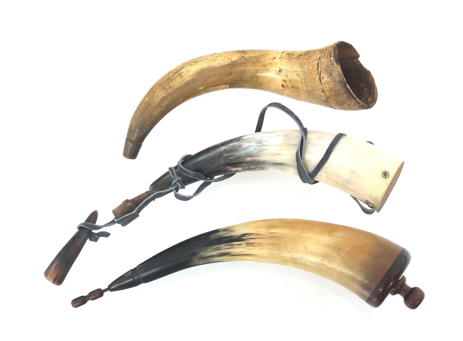 POWDER HORNS (1 of 2)