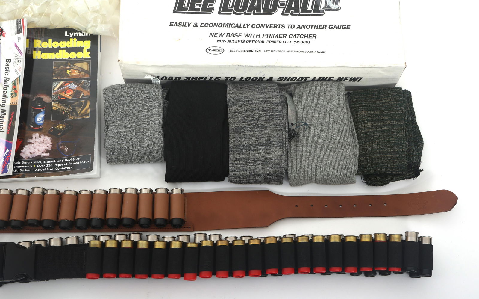 SHOTGUN SHELL RELOADING EQUIPMENT - 4