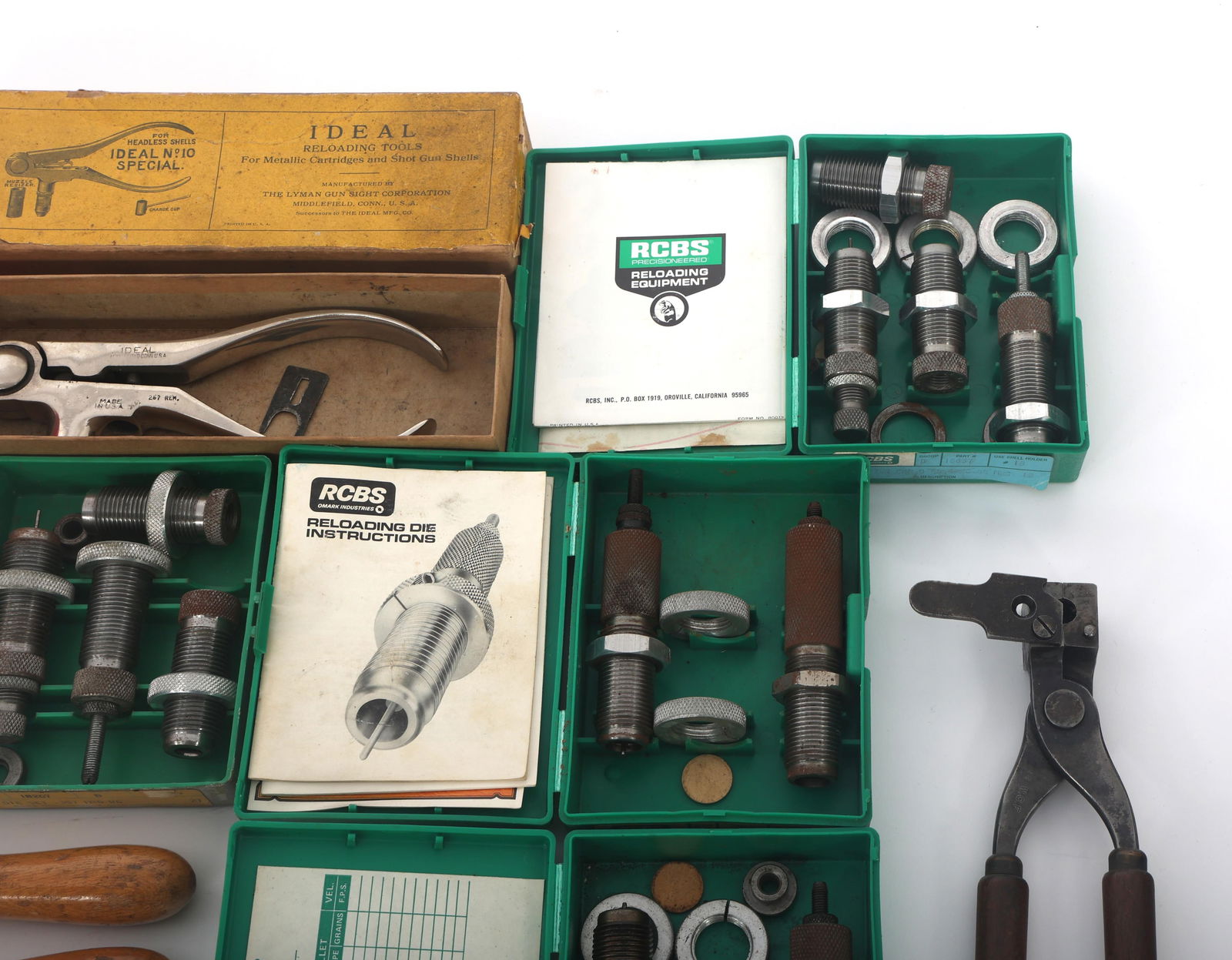 AMMUNITION RELOADING ACCESSORIES - 3