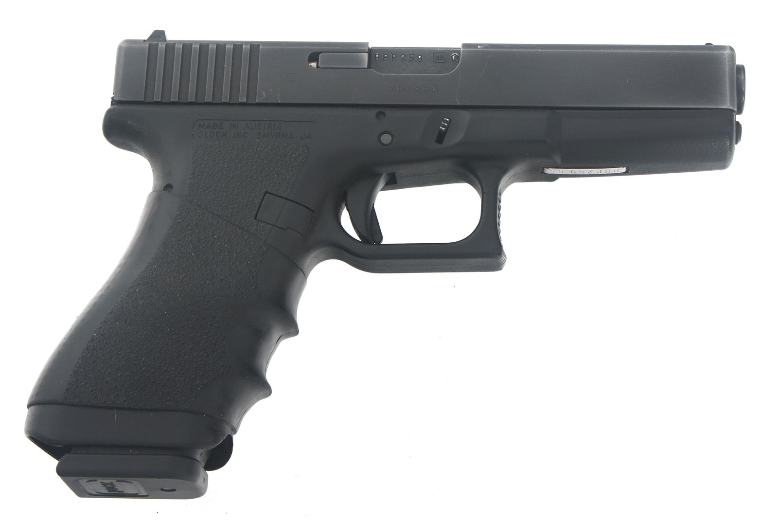 GLOCK MODEL 22 .40 S&W CALIBER SEMI AUTO PISTOL (1 of 13)