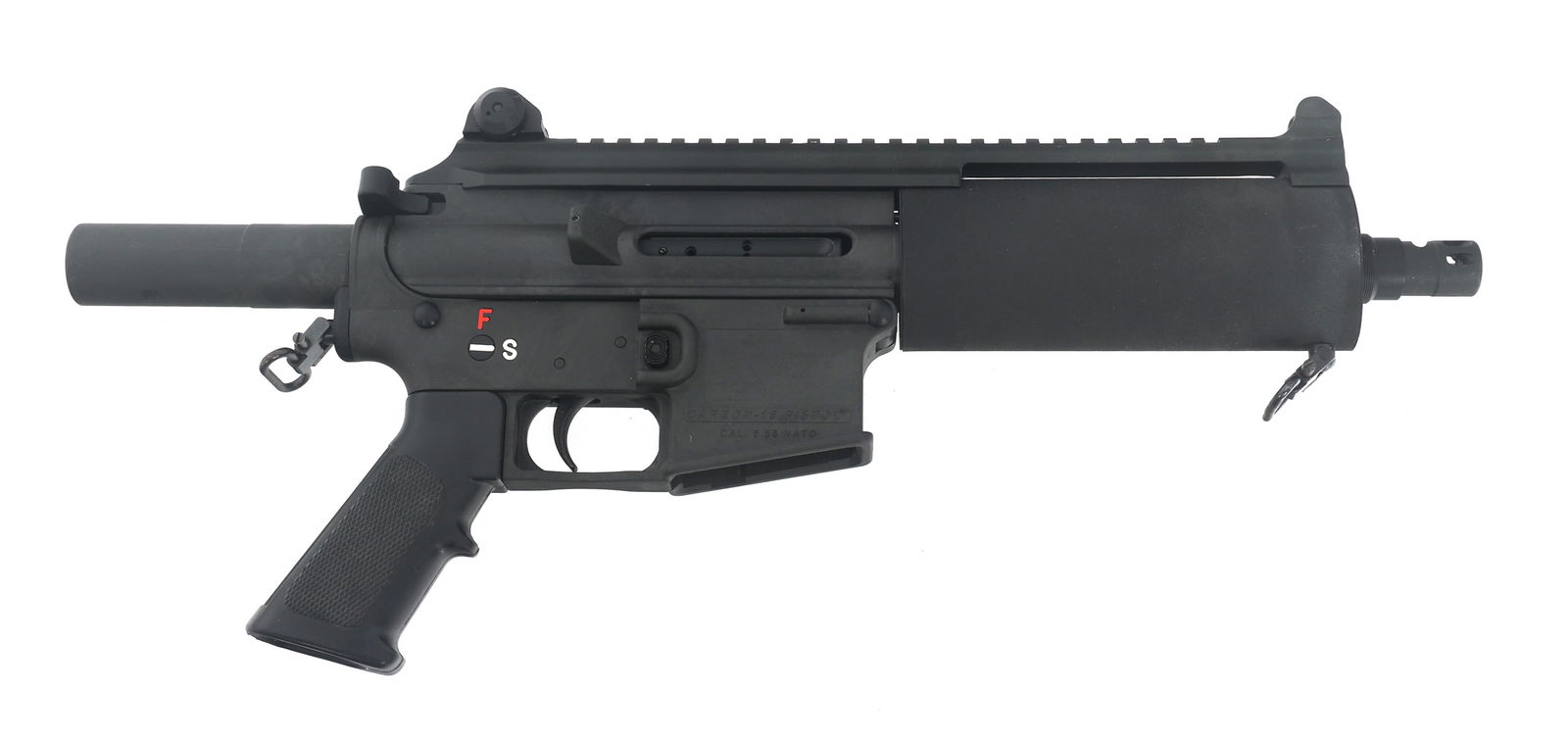 BUSHMASTER MODEL CARBON 15 5.56x45mm CAL PISTOL: BUSHMASTER MODEL CARBON 15 5.56x45mm CAL PISTOL Bushmaster Model Carbon 15 5.56x45mm cal pistol. Full flat top. Protected front post sight. Adjustable rear sight. Checkered composite hand grip. Compen
