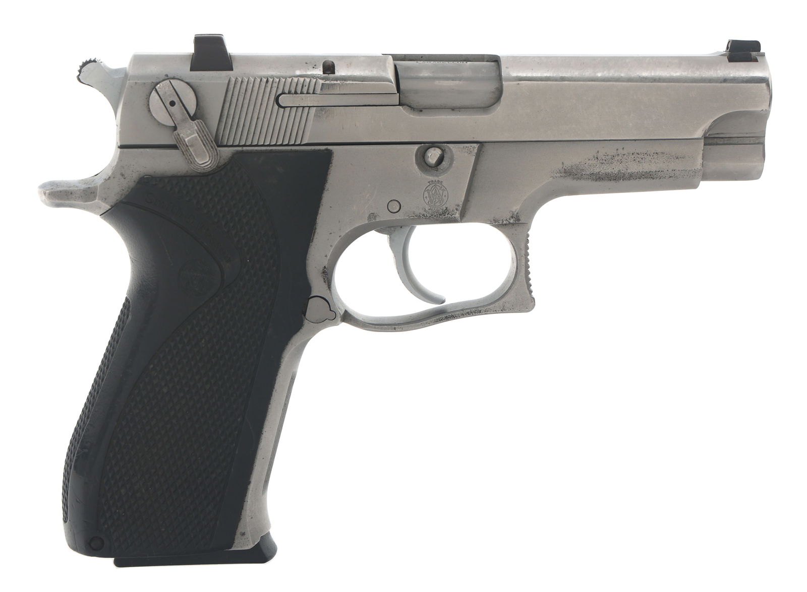 SMITH & WESSON MODEL 5906 9mm CAL SEMI AUTO PISTOL (1 of 12)