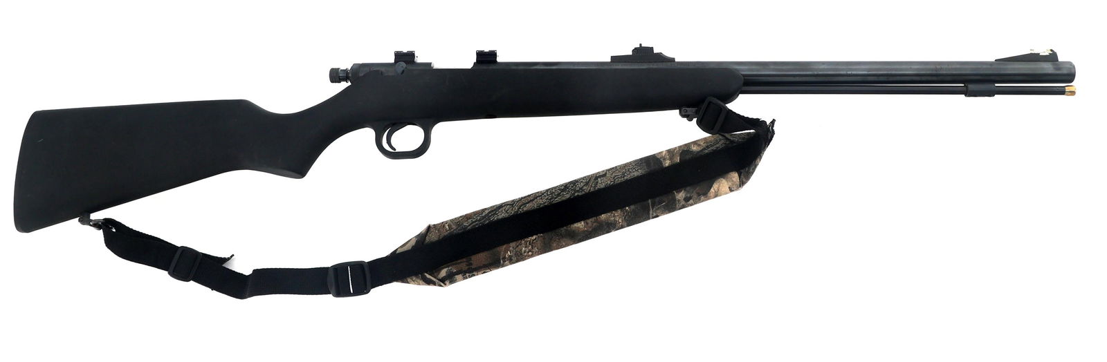 AMERICAN KNIGHT .50 CALIBER PERCUSSION RIFLE: AMERICAN KNIGHT .50 CALIBER PERCUSSION RIFLE American Knight .50 caliber percussion rifle. Blued finish. Fiber optic front sight. Adjustable rear sight. Scope mounts. Padded sling. Ramrod. Composite s