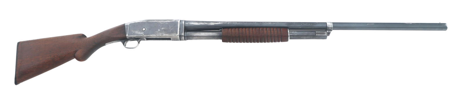 REMINGTON MODEL 10 12 GAUGE PUMP ACTION SHOTGUN (1 of 11)