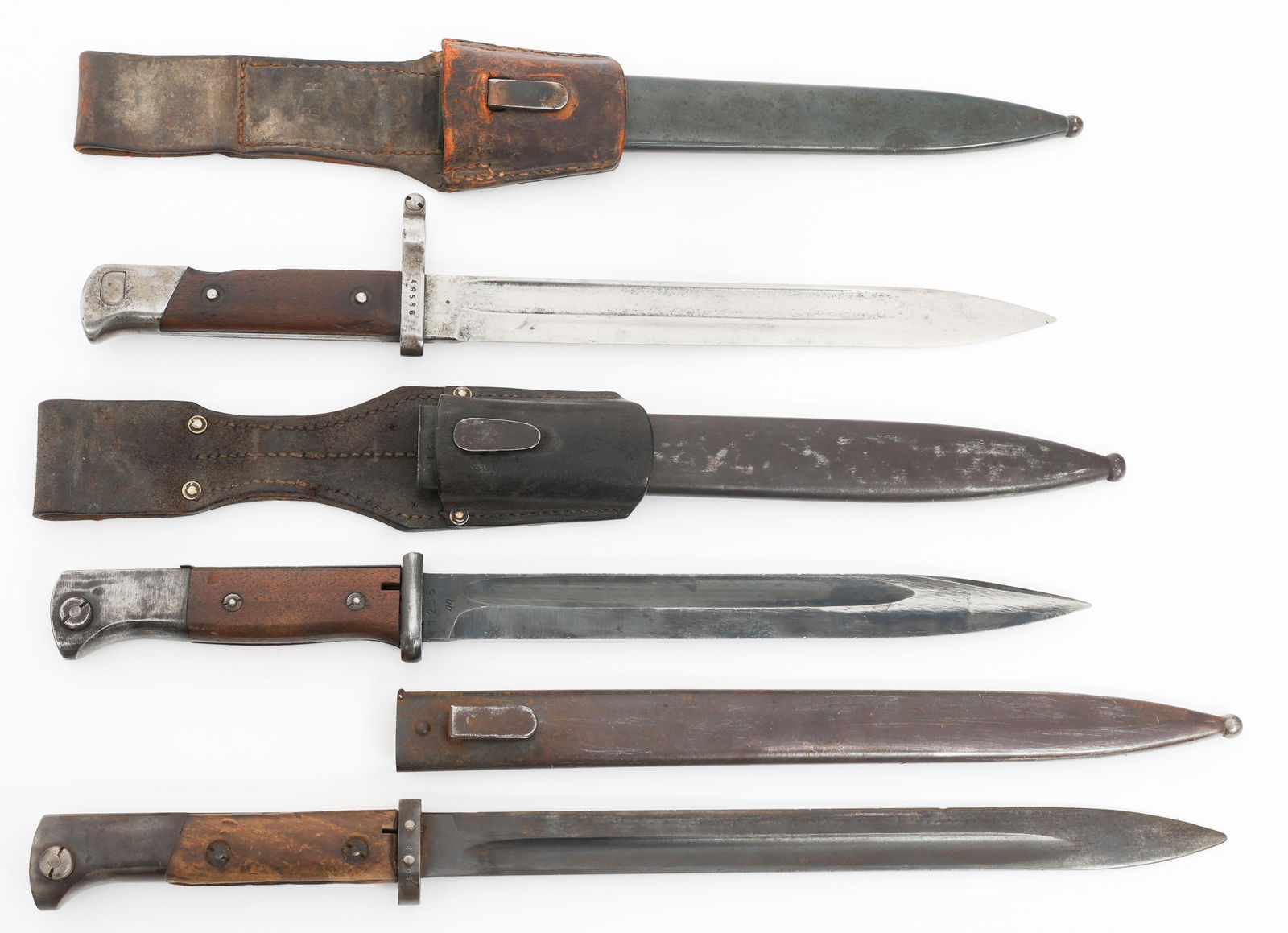19th C - WWII GERMAN K98, CHILEAN & CZECH BAYONETS: 19th C - WWII GERMAN K98, CHILEAN & CZECH BAYONETS 19th Century - WWII German K98, Chilean and Czech Bayonets. (1) German Combat K98. Single edged, blued blade with fuller. 43asw stamped on one side o