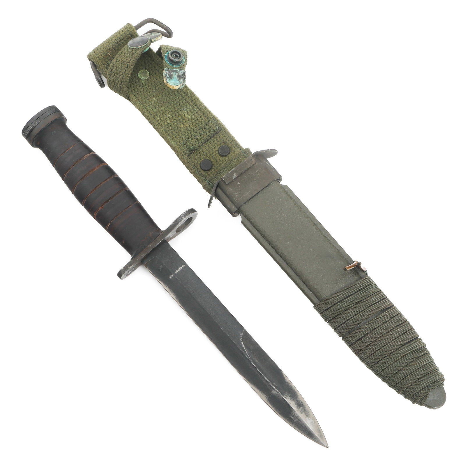 WWII US M4 BAYONET by CASE WITH SCABBARD (1 of 16)