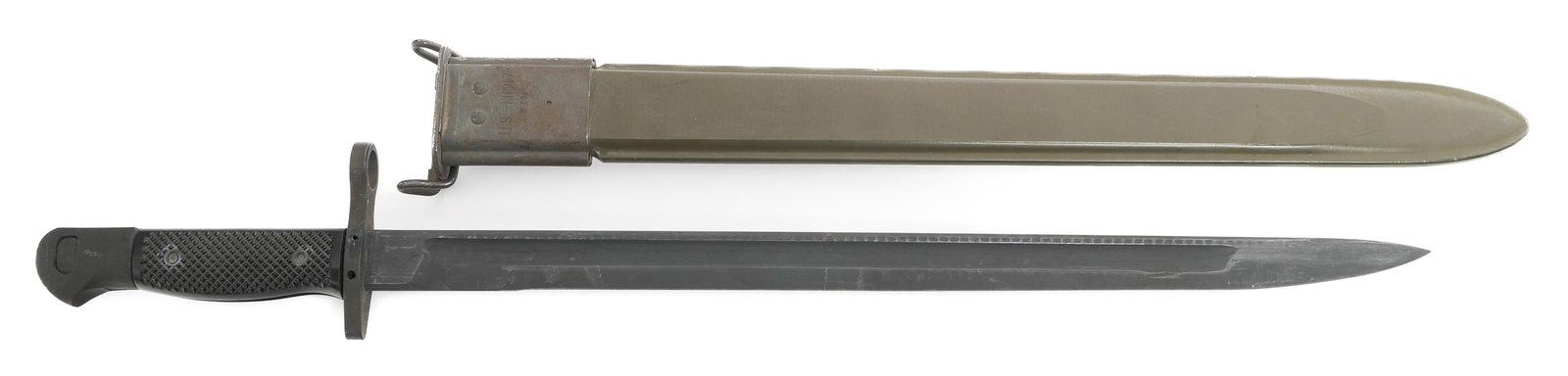 VIETNAM WAR US M1917 BAYONET by CANADIAN ARSENALS: VIETNAM WAR US M1917 BAYONET by CANADIAN ARSENALS Vietnam War US M1917 Bayonet. Single edged, parkerized blade with fuller. Marked US M1917 and maker marked by Canadian Arsenals Limited under the guar