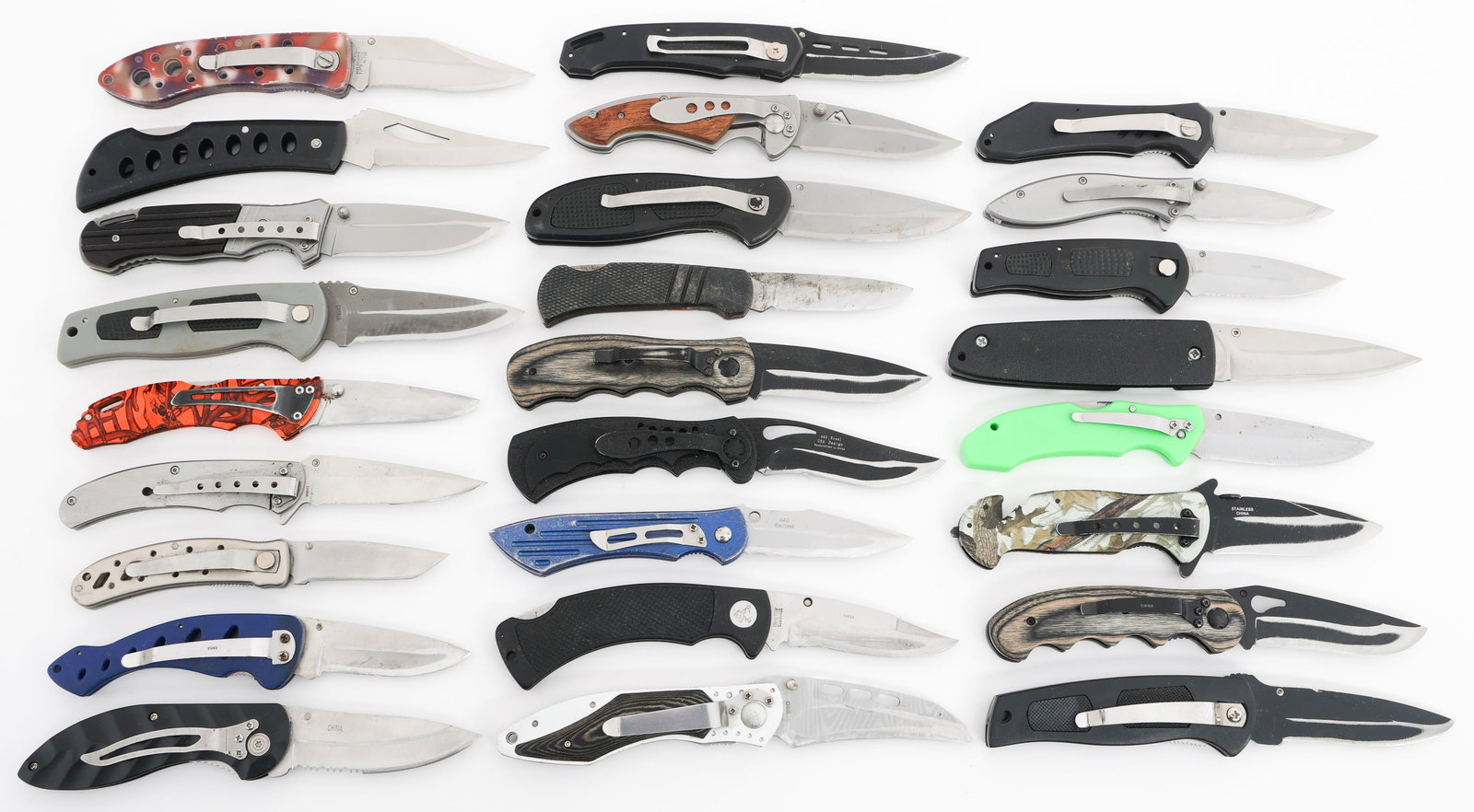 FOLDING KNIVES by FROST, MTECH, BUCK, & MORE: FOLDING KNIVES by FROST, MTECH, BUCK, & MORE Folding Pocket Knives. Makers including Frost, MTech, Maxam, Sabre, Buck, and more. No sheaths. Blade Length: 2 2/3" to 3 1/2" Total Length: 6 1/2" to 8 3/