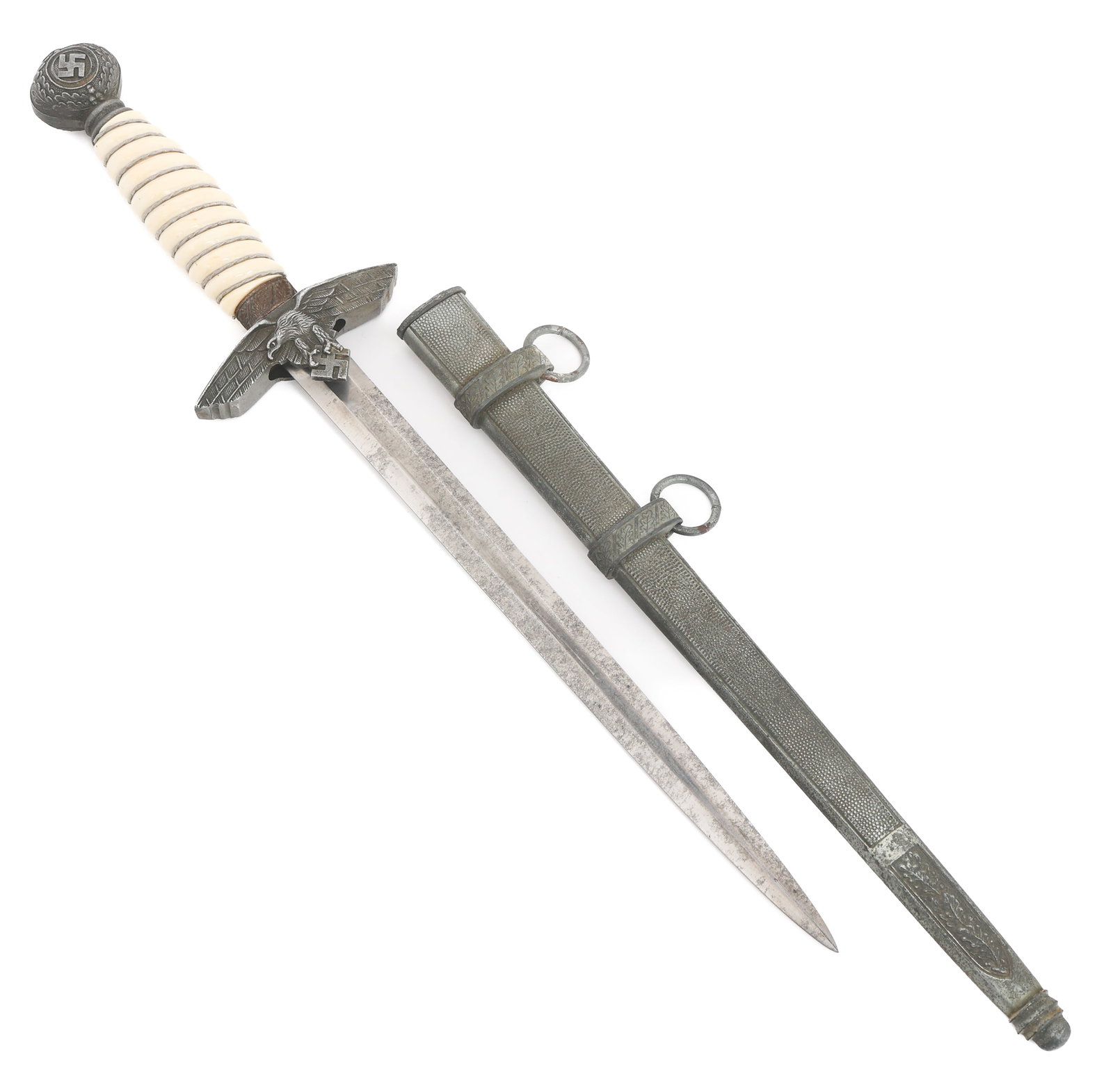 WWII GERMAN LUFTWAFFE 2nd MODEL PARTS DAGGER: WWII GERMAN LUFTWAFFE 2nd MODEL PARTS DAGGER WWII German Luftwaffe 2nd Model Parts Dagger. Period original, double edged bright blade. Maker marked by WKC on the ricasso. Post war crossguard. Period o