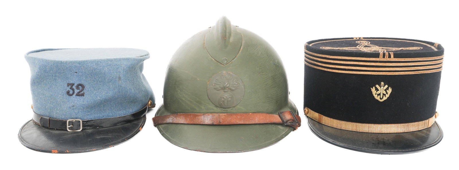 WWI - WWII FRENCH M26 HELMET & ENGINEER KEPI (1 of 15)