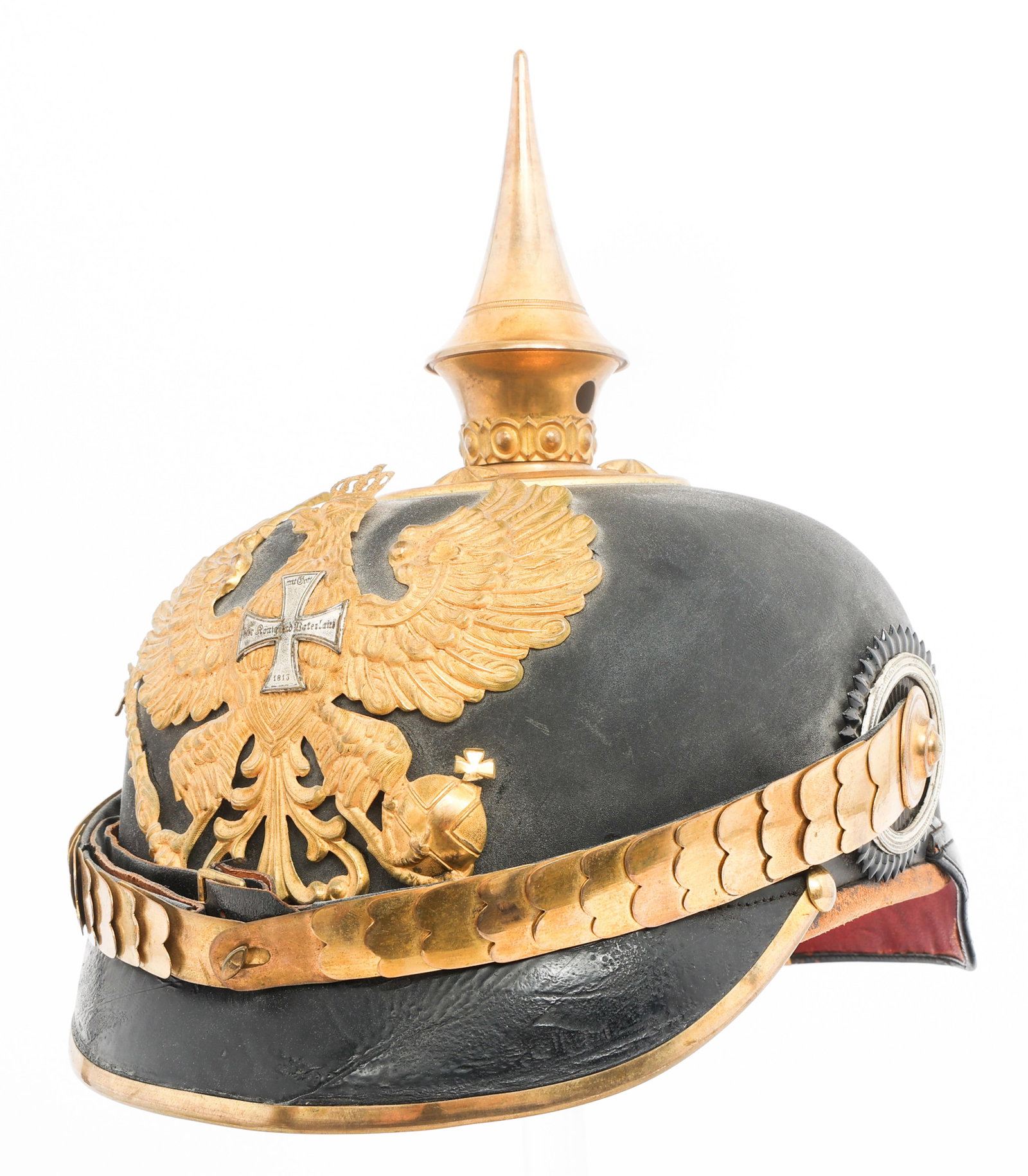 WWI PRUSSIAN RESERVE OFF. VULCAN FIBER PICKELHAUBE: WWI PRUSSIAN RESERVE OFF. VULCAN FIBER PICKELHAUBE WWI Imperial German Prussian Reserve Officer Pickelhaube with Field Cover. Black Vulcan Fiber hardshell. Fixed brass spike, trim and rear spine. Prus