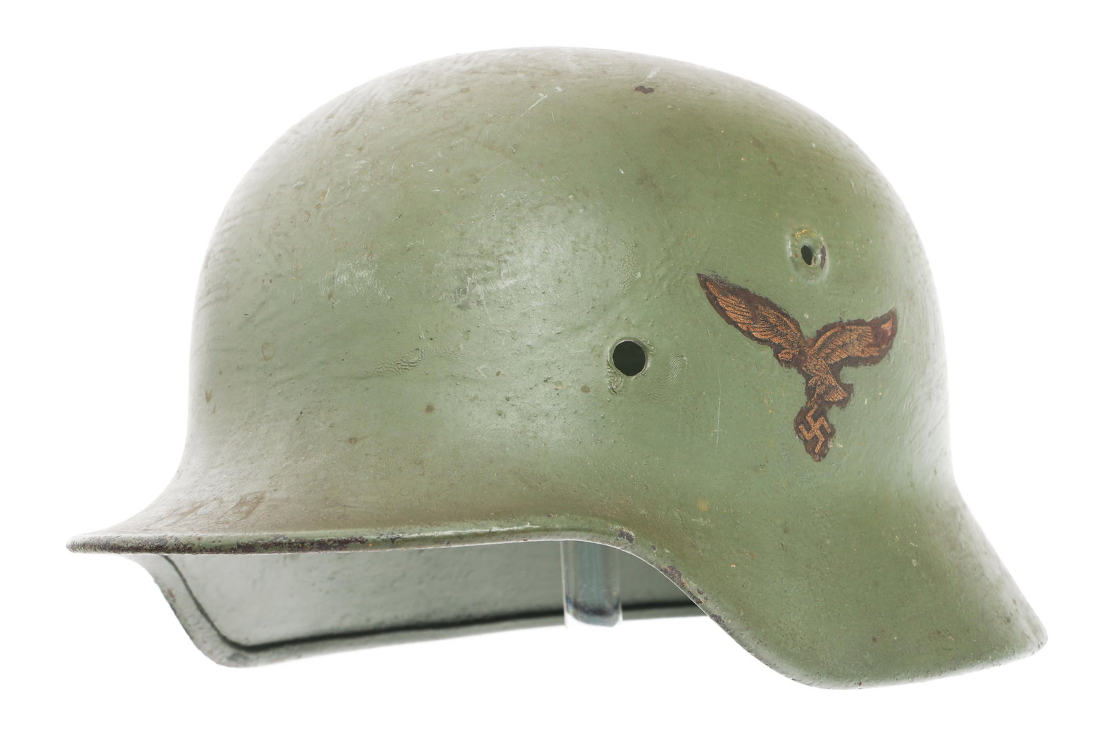 REPAINTED WWII GERMAN LUFTWAFFE SD M40 SHELL: REPAINTED WWII GERMAN LUFTWAFFE SD M40 SHELL Repainted WWII German Luftwaffe SD M40 Combat Helmet Shell. Luftwaffe Eagle decal on left side. Maker marked DN105 on the brim inside.