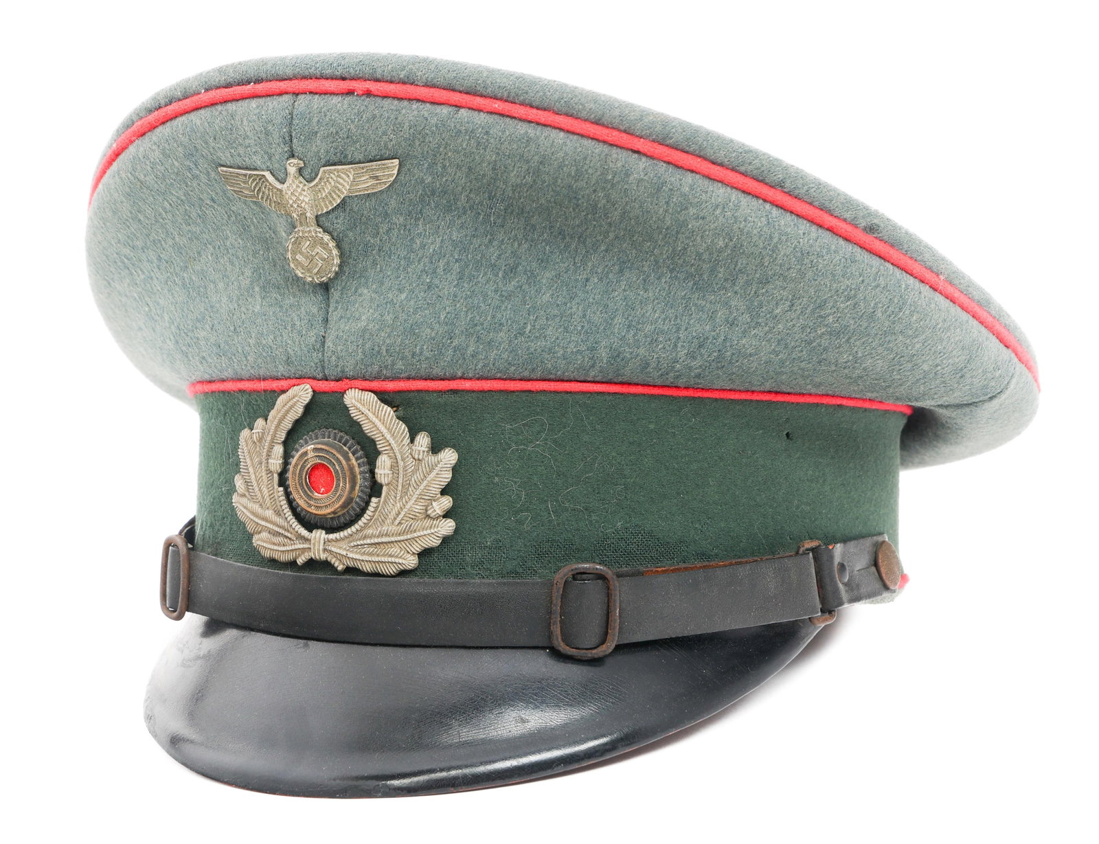 WWII GERMAN HEER VETERINARY NCO VISOR CAP: WWII GERMAN HEER VETERINARY NCO VISOR CAP WWII German Veterinary NCO Visor Cap. Feldgrau wool with faded carmine / pink felt waffenfarbe. Early 1st type Heer Eagle and wreathed cockade nickel-silver c