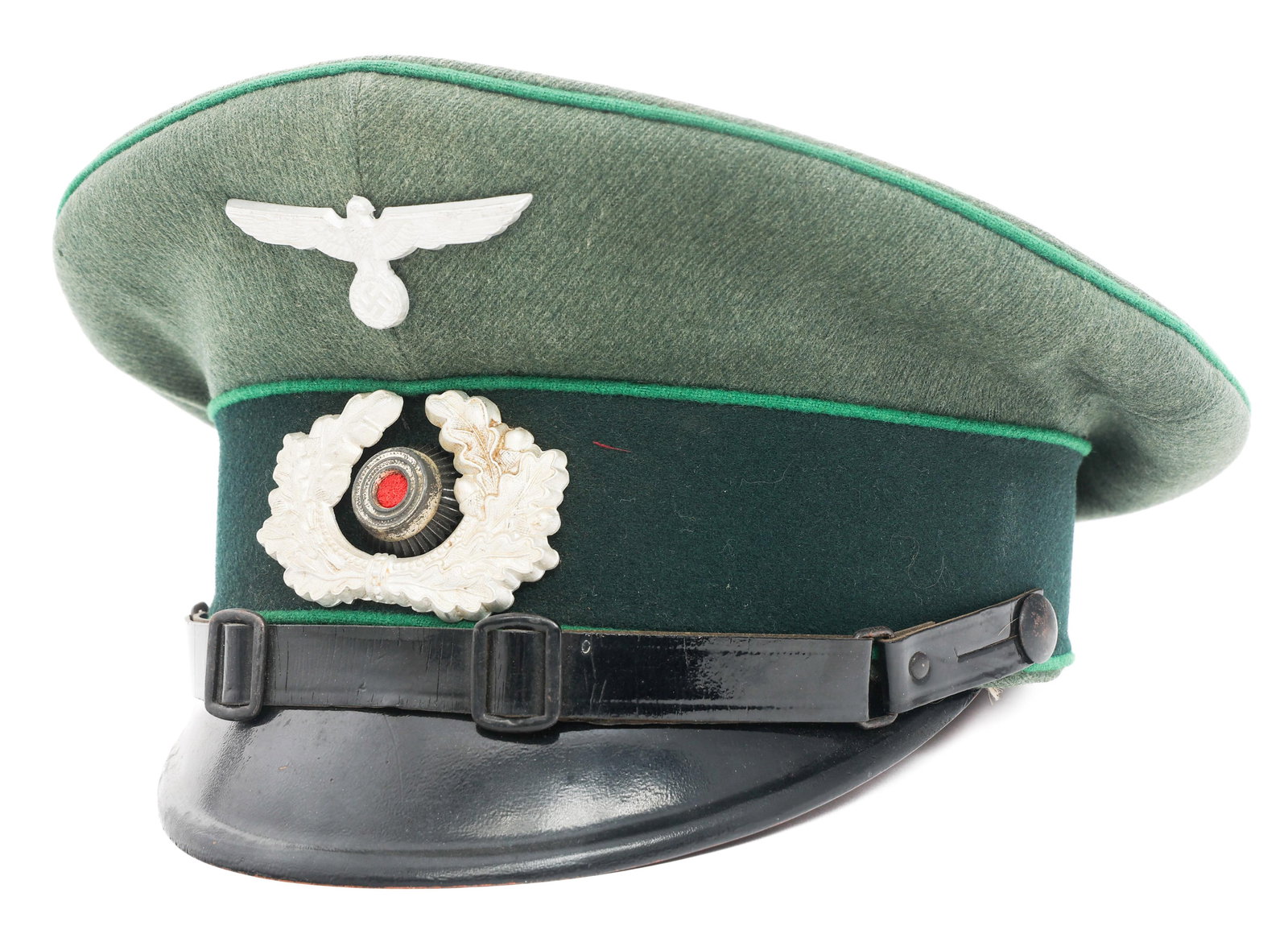 WWII GERMAN 99th RGT MOUNTAIN TROOP NCO VISOR CAP: WWII GERMAN 99th RGT MOUNTAIN TROOP NCO VISOR CAP WWII German Gebirgsjager Regiment 99, 7th Company Mountain Troop NCO Visor Cap. Feldgrau wool gabardine with green felt waffenfarbe. Heer eagle and wr