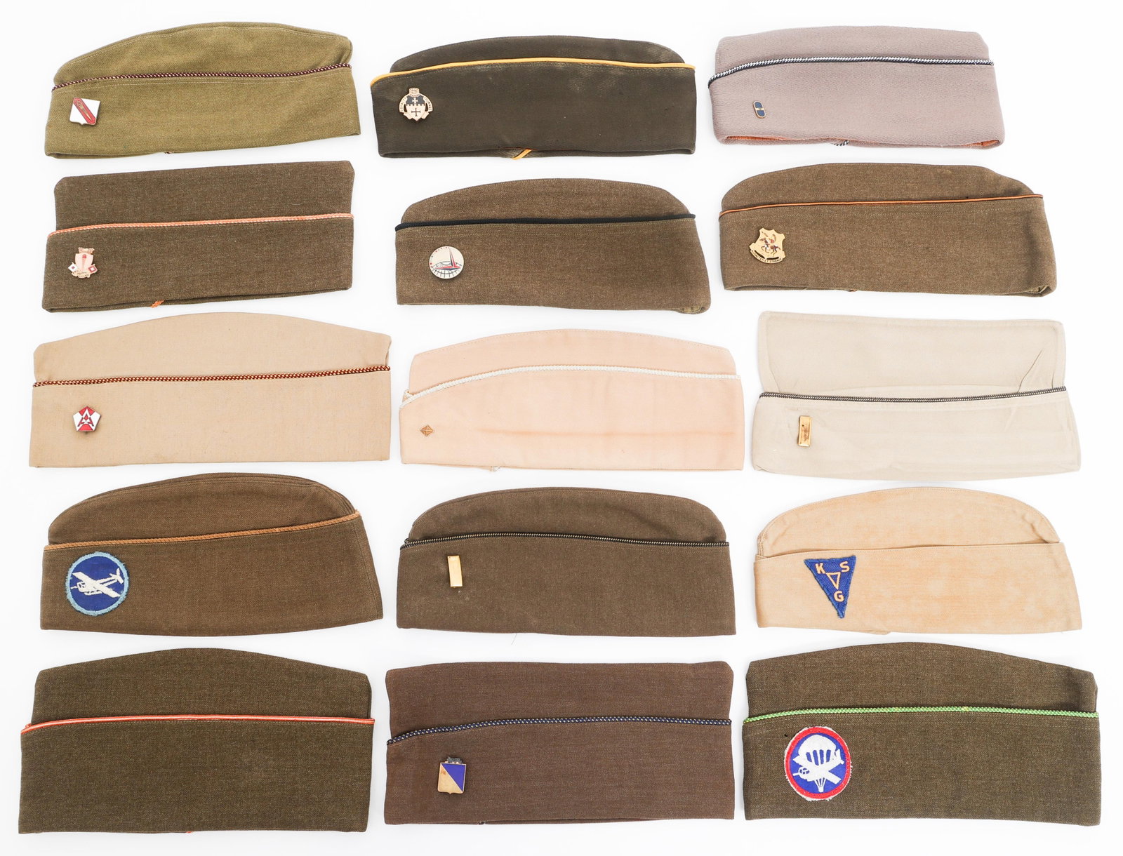 WWII US ARMY UNIT, OFFICER & EM OVERSEAS CAPS (1 of 19)