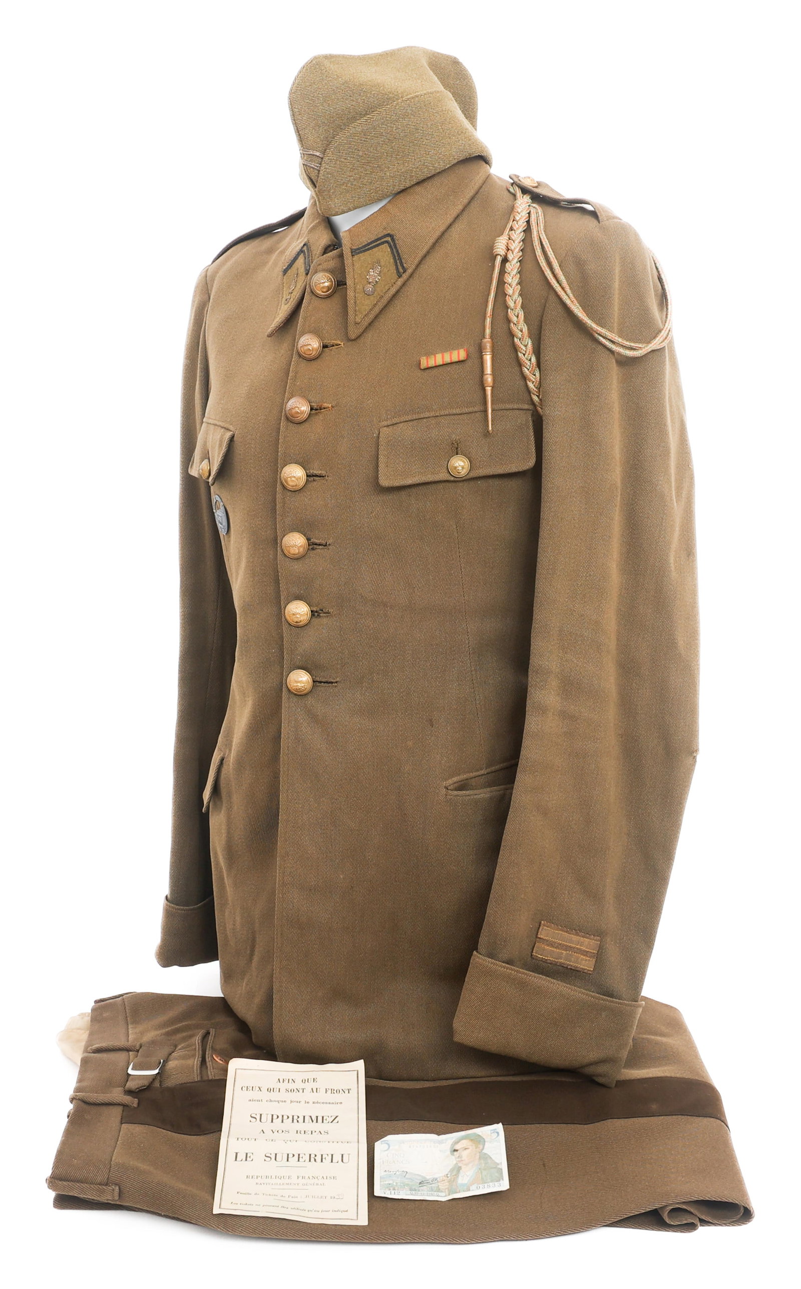 WWII FRENCH MAGINOT LINE OFFICER UNIFORM SET (1 of 17)