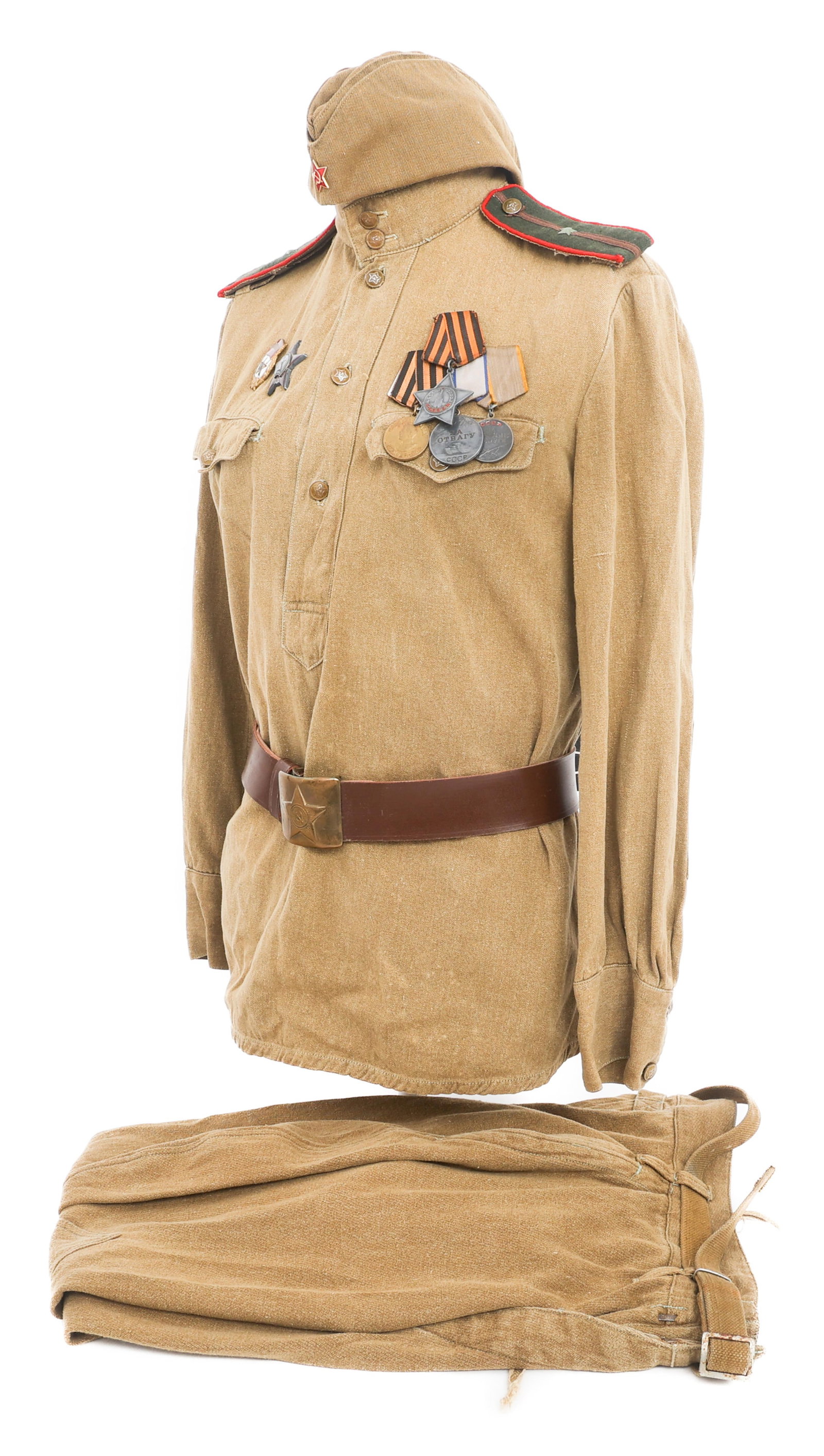 SOVIET ARMY GYMNASTYORKA UNIFORM & MEDALS (1 of 19)