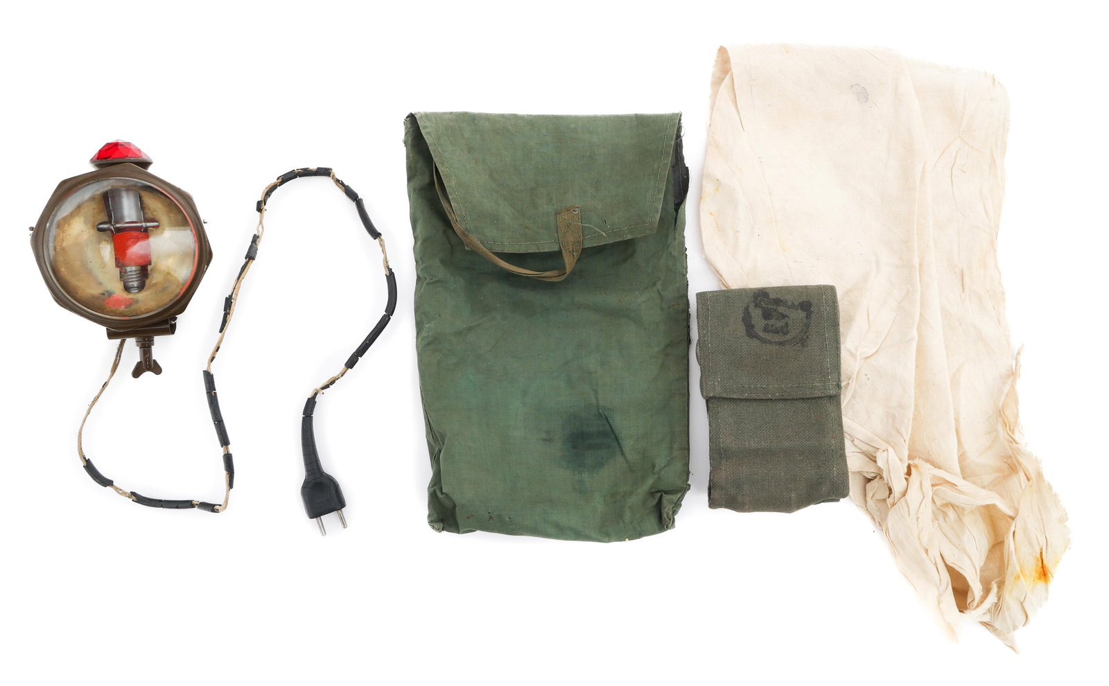 WWII - COLD WAR BRITISH "J-PACK" FIRST AID KIT (1 of 12)