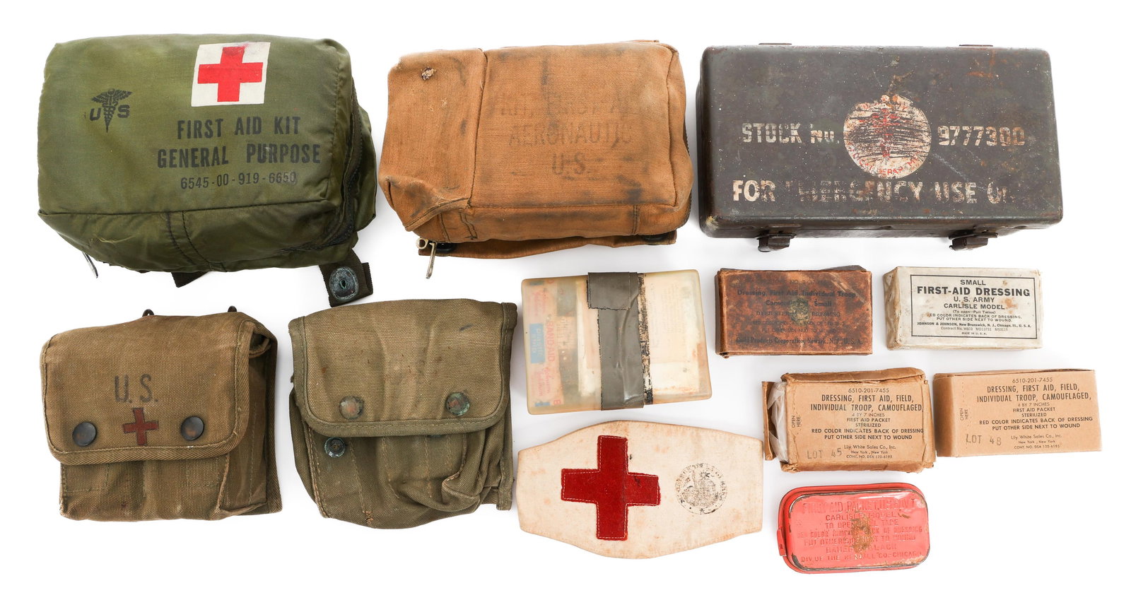 WWII - COLD WAR US ARMY MEDICAL BAGS & SUPPLIES (1 of 17)