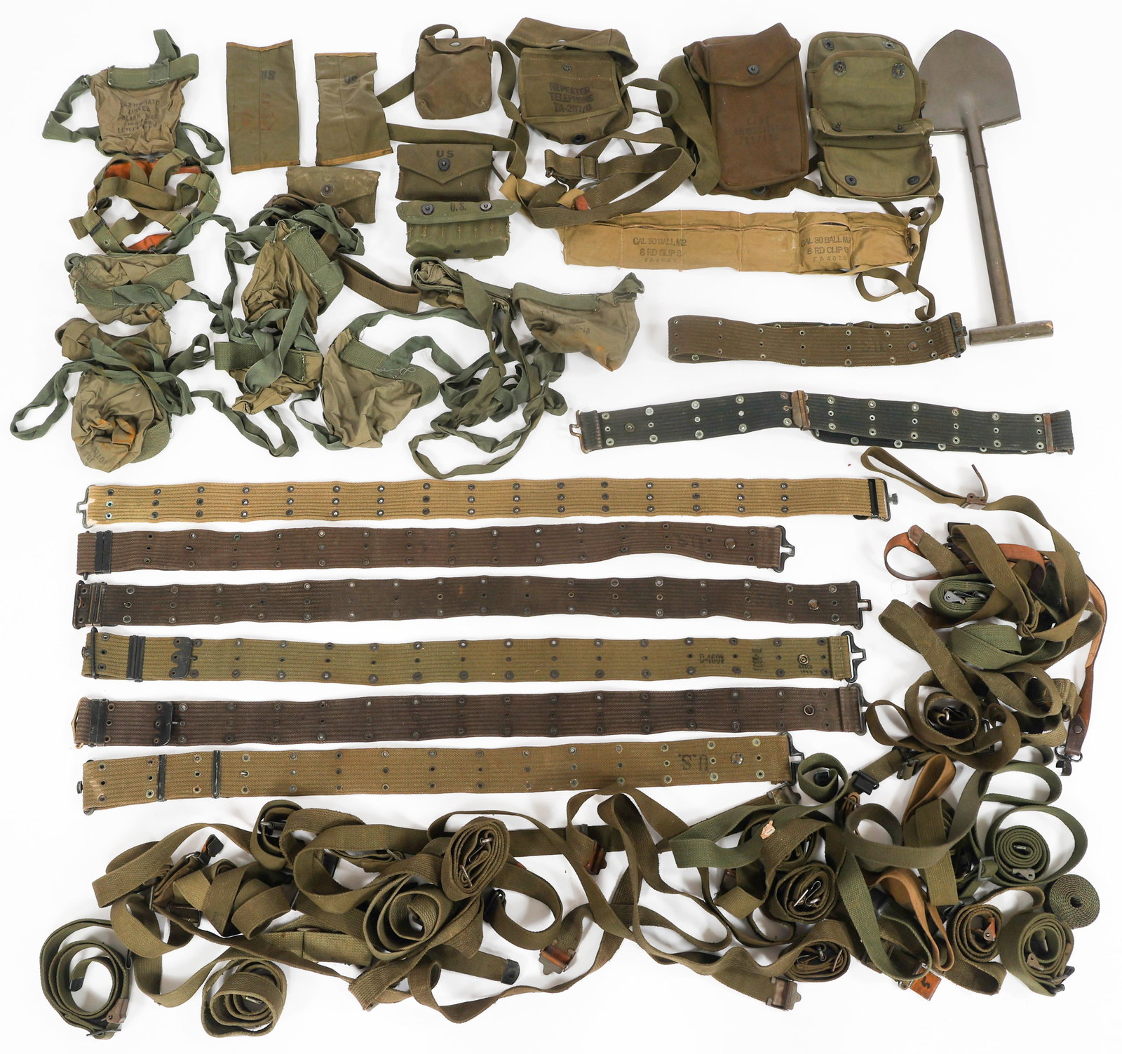 VIETNAM US ARMY FIELD GEAR, BANDOLEERS, POUCHES (1 of 17)