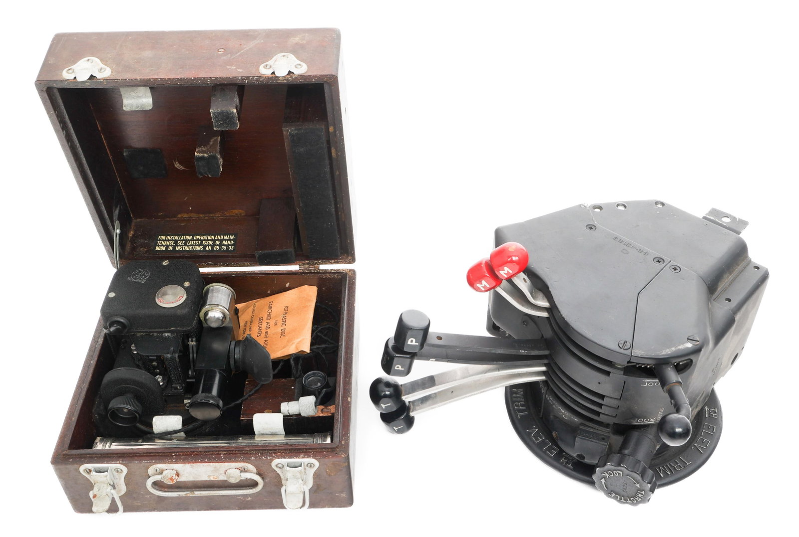 WWII US AAF A-10A SEXTANT & B-25 THROTTLE (1 of 19)