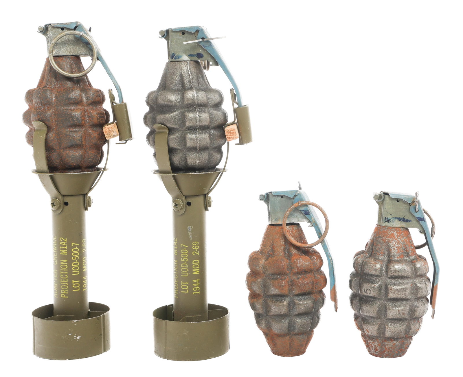 WWII US DUMMY Mk2 PINEAPPLE RIFLE & HAND GRENADES (1 of 15)