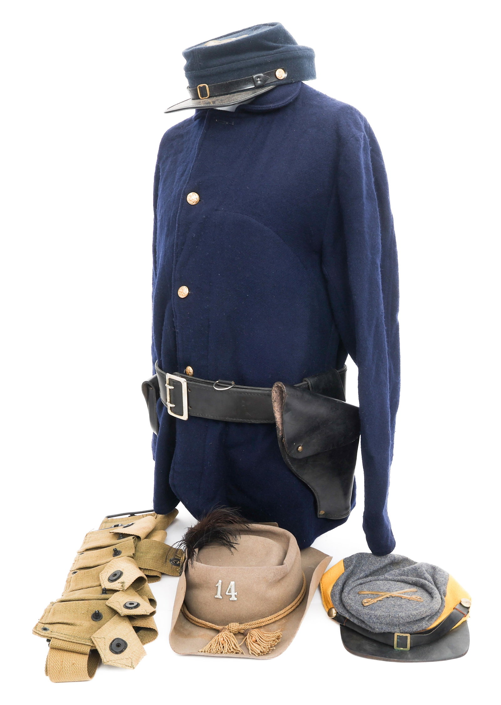 REENACTOR CIVIL WAR UNION & CONFEDERATE UNIFORMS (1 of 17)