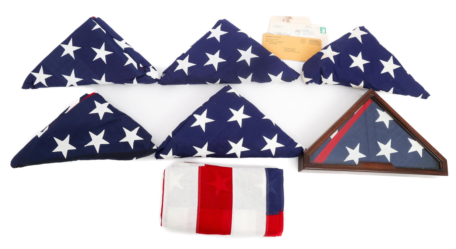 VIETNAM WAR US MARINE CORPS SERGEANT BURIAL FLAGS (1 of 4)