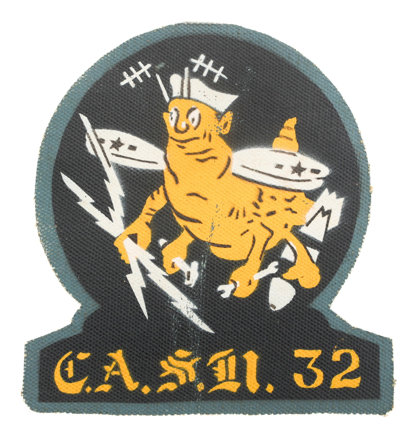 WWII US NAVY CARRIER AIR SERVICE UNIT 32 PATCH (1 of 4)