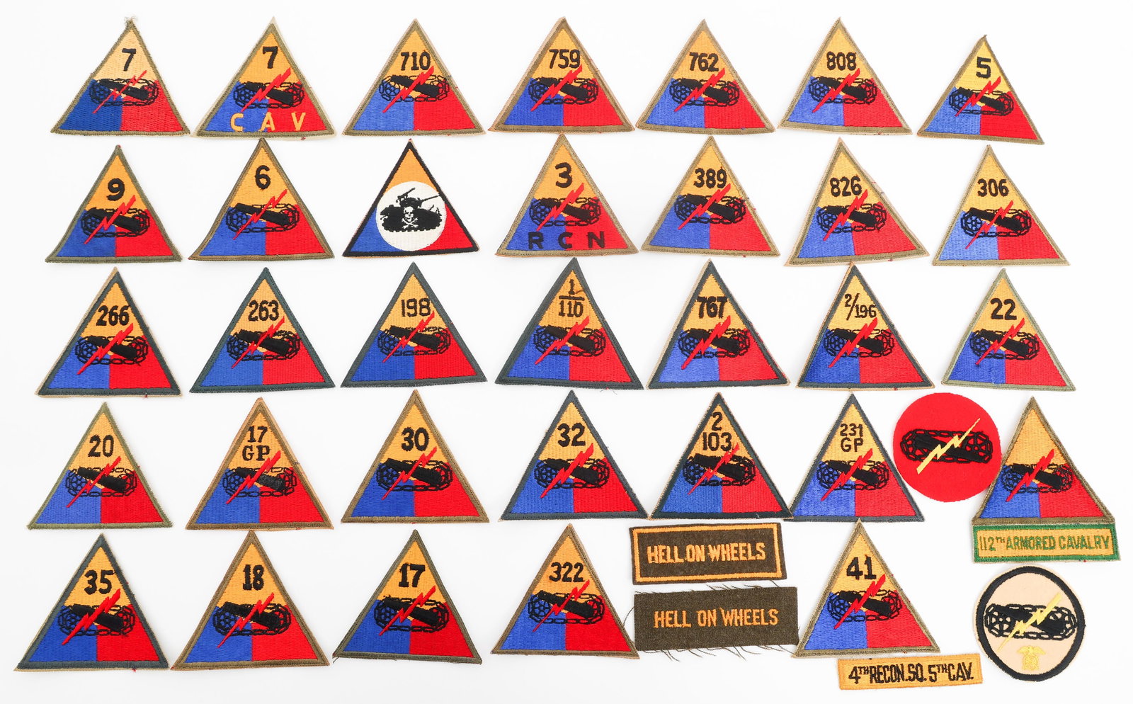 WWII US ARMY ARMORED FORCES UNIT PATCHES: WWII US ARMY ARMORED FORCES UNIT PATCHES WWII U.S. Army Armored Forces Unit Patches. Includes patches from the 826th Armored Division, 7th Armored Division, 30th Armored Division, 17th Armored Divisio