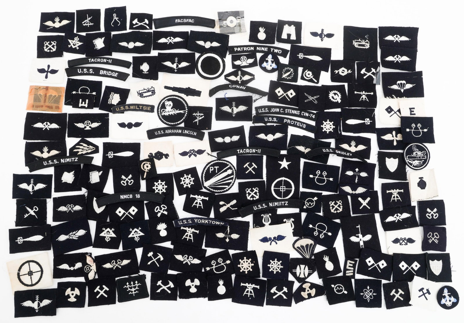 WWII - COLD WAR US NAVY RATING SPECIALTY PATCHES: WWII - COLD WAR US NAVY RATING SPECIALTY PATCHES WWII - Cold War US Navy Rating Patches. Cloth construction. Includes PT Boat squadron, Machinists Mate, Damage Controlman, Aircraft Machine Gunner, Oce