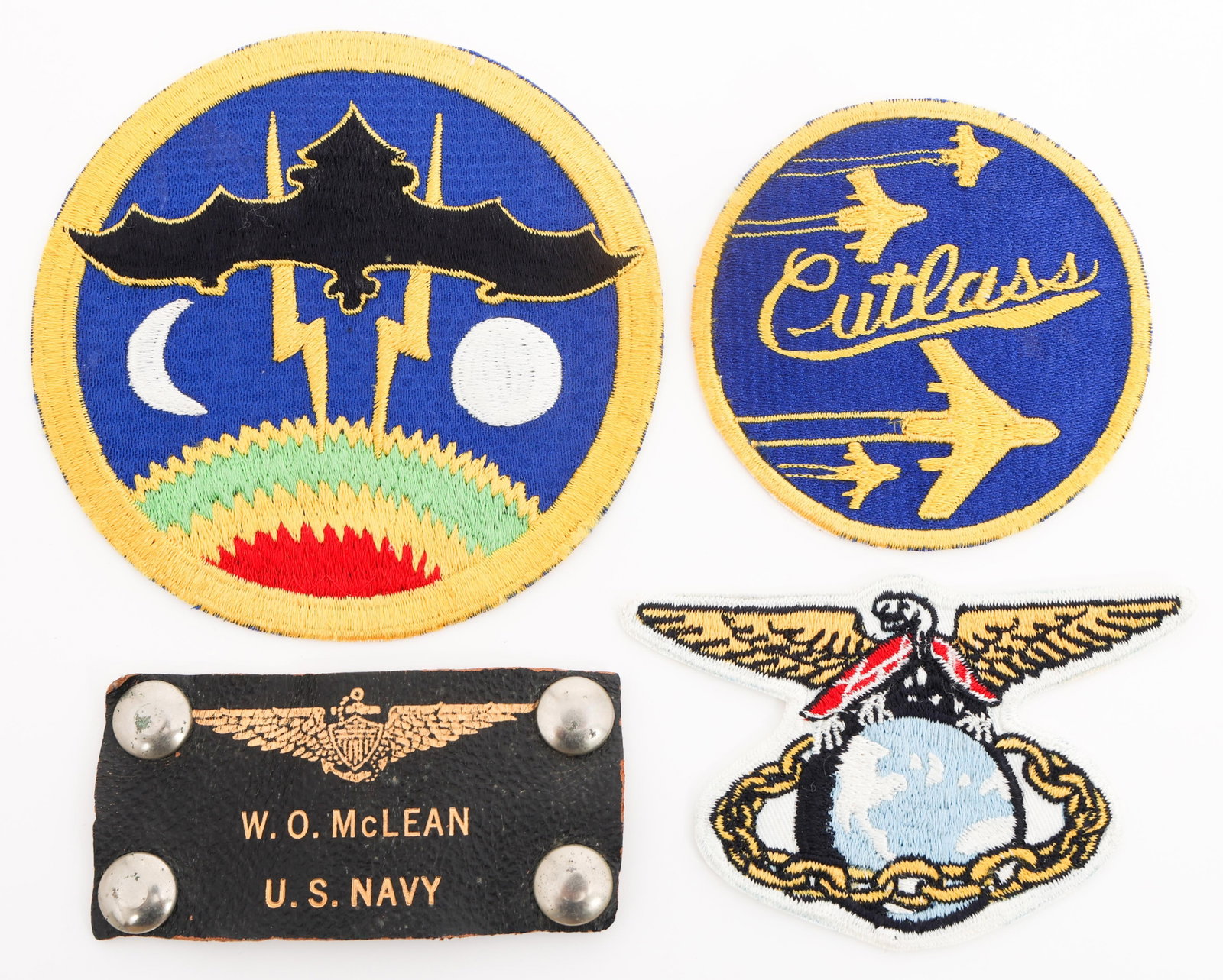 KOREAN WAR US NAVY VP-1 SQUADRON PATCH & NAME TAG (1 of 10)