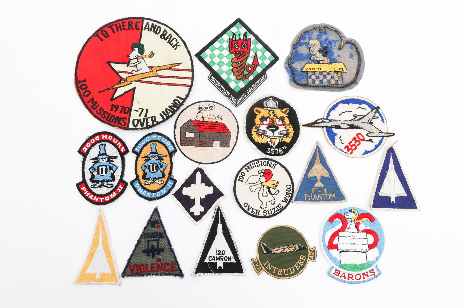 VIETNAM WAR US ARMY AIR FORCE UNIT PATCHES: VIETNAM WAR US ARMY AIR FORCE UNIT PATCHES Vietnam War U.S. Army Air Force Unit Patches. Includes 100 Missions Over Suize Wong Snoopy Patch, 3530th Pilot Training Squadron Patch,1970 -1971 100