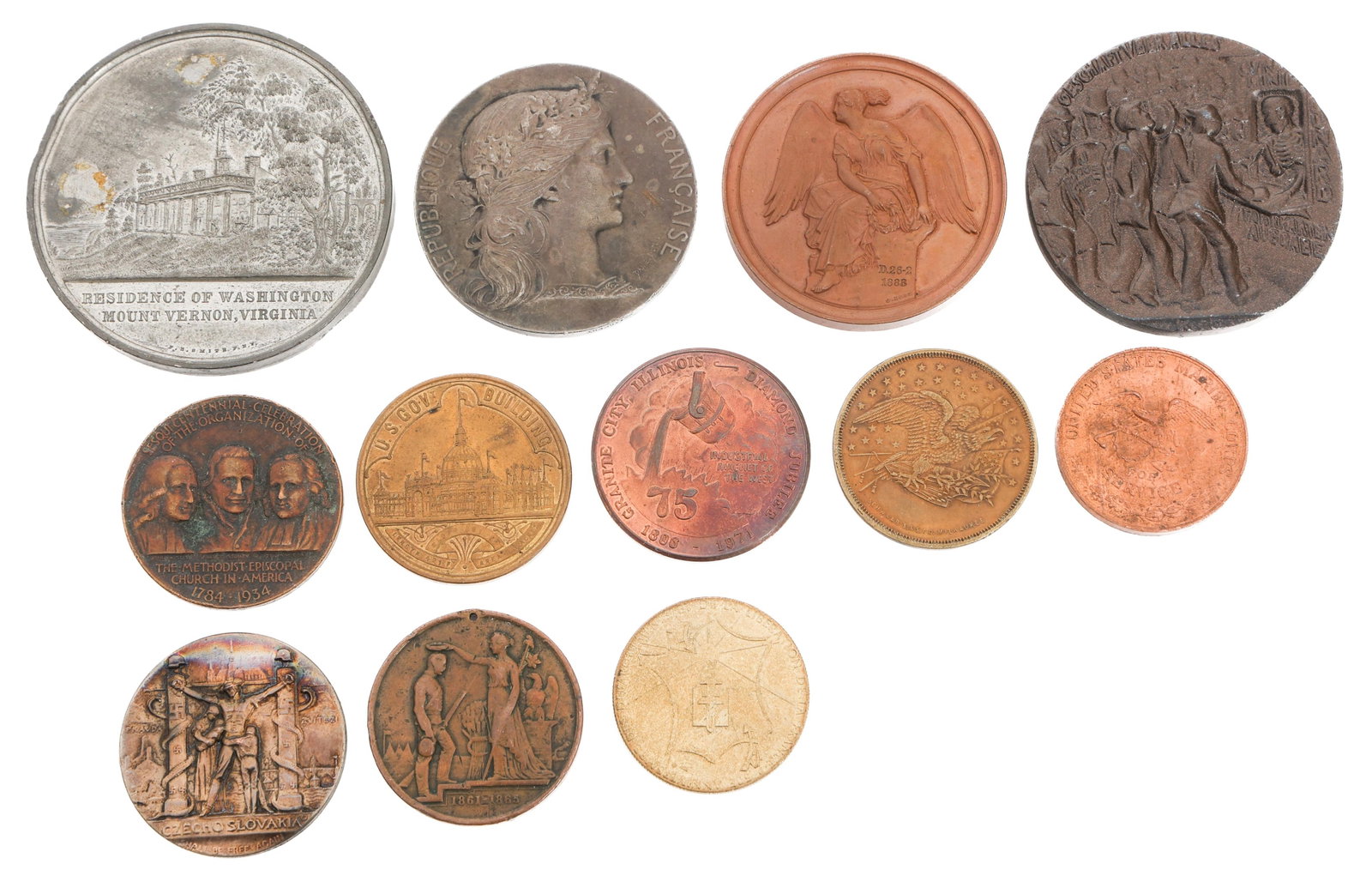 19th - 20th C. WORLD MILITARY TABLE MEDALS (1 of 10)