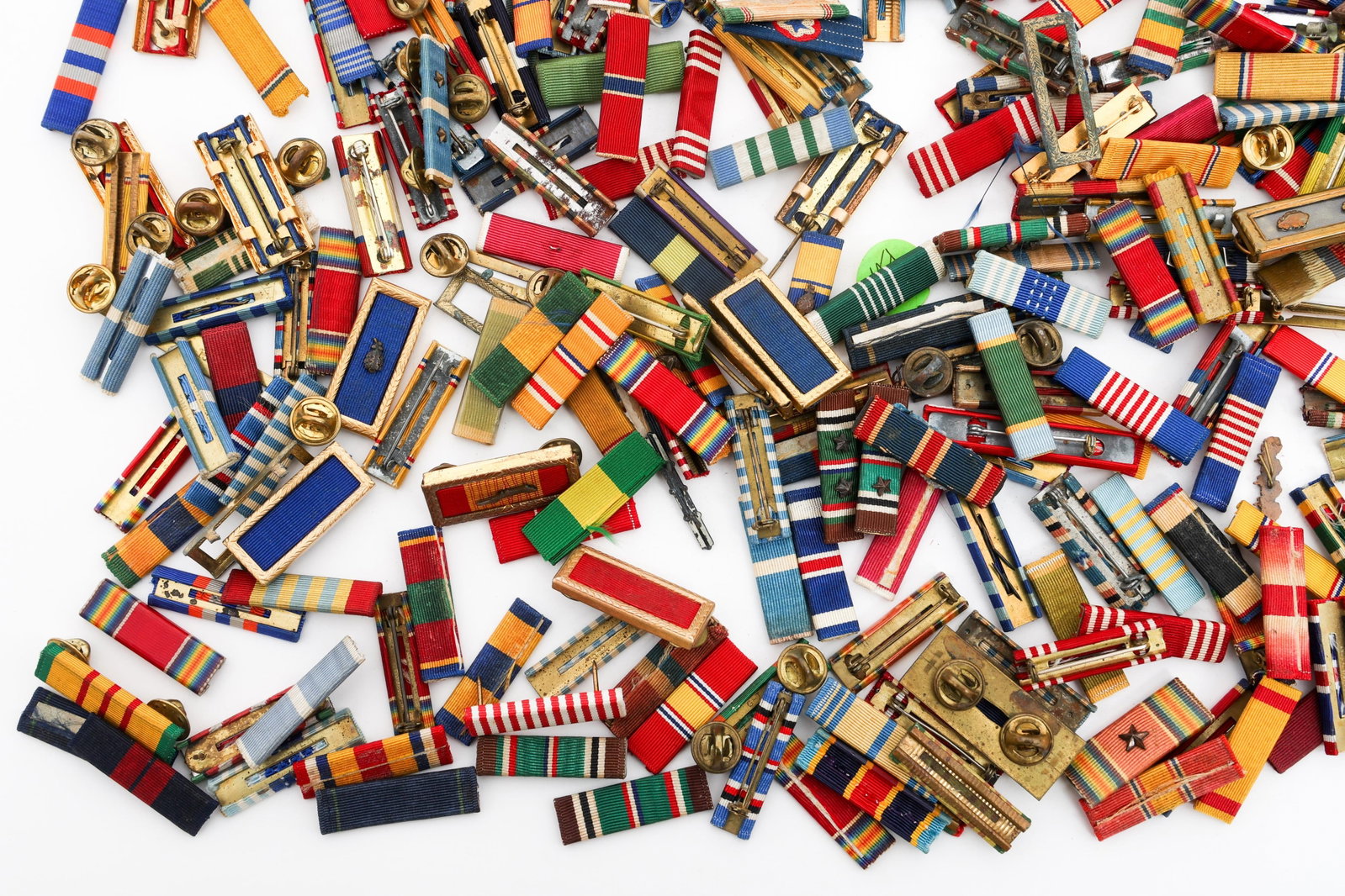 WWII - COLD WAR US ARMED FORCES RIBBONS - 4