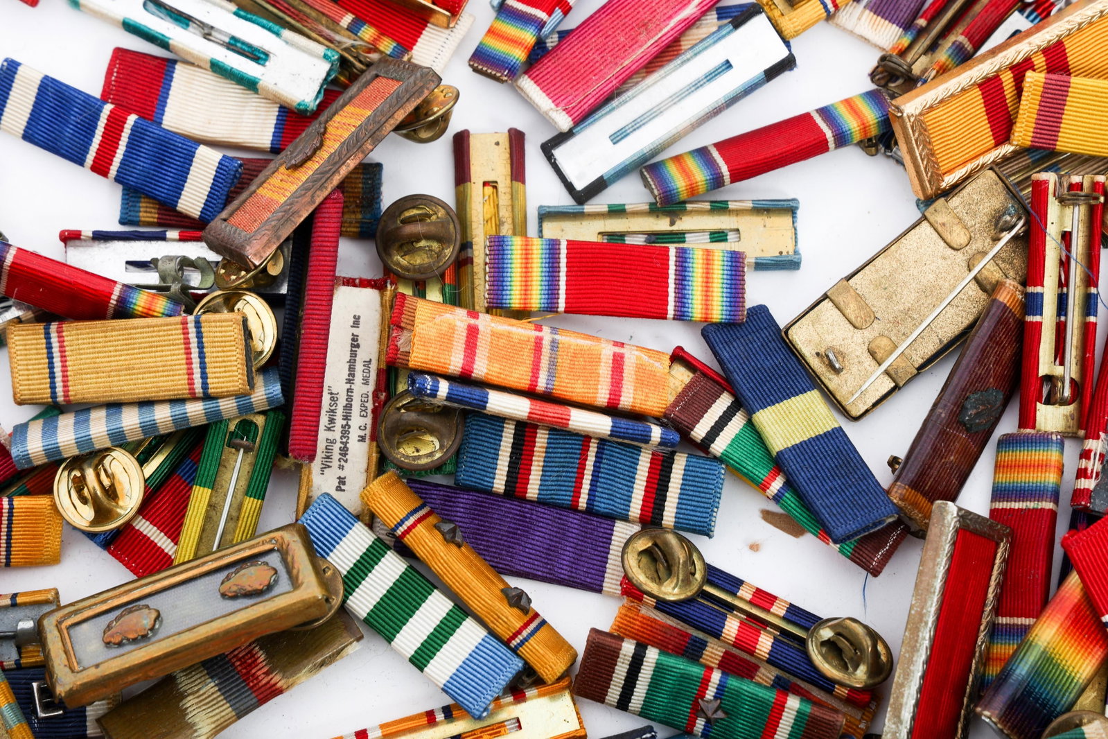 WWII - COLD WAR US ARMED FORCES RIBBONS - 8