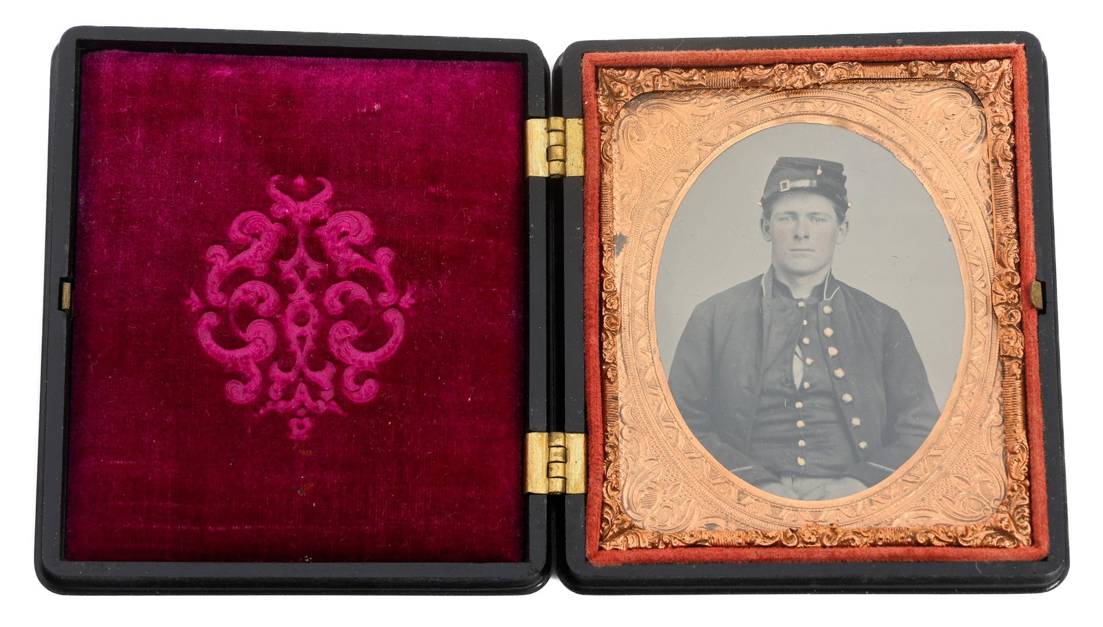 CIVIL WAR UNION ARMY SOLDIER TINTYPE (1 of 4)