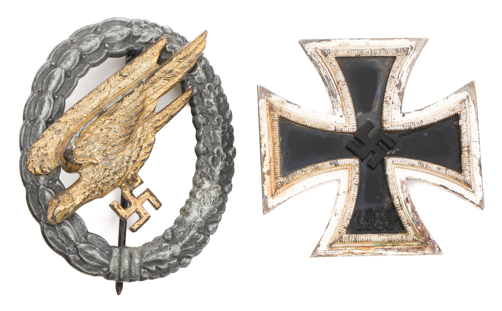 RE-ENACTOR WWII GERMAN FALLSCHIRM & CROSS BADGE: RE-ENACTOR WWII GERMAN FALLSCHIRM & CROSS BADGE Re-enactor WWII German Fallschirmjager and Iron Cross Badge.